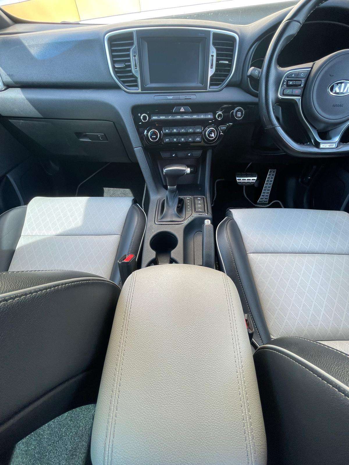 2017 KIA SPORTAGE 2017 KIA SPORTAGE