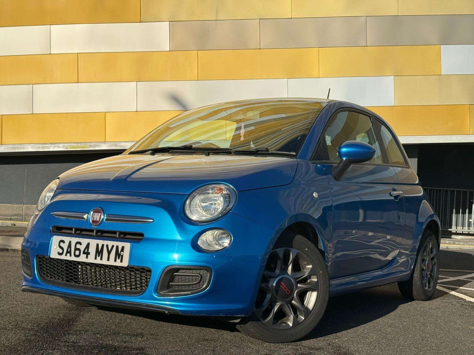 A 2014 FIAT 500 1.2 S Hatchback 3dr Petrol Manual Euro 6 (s/s) (69 bhp) A 2014 FIAT 500 1.2 S Hatchback 3dr Petrol Manual Euro 6 (s/s) (69 bhp)