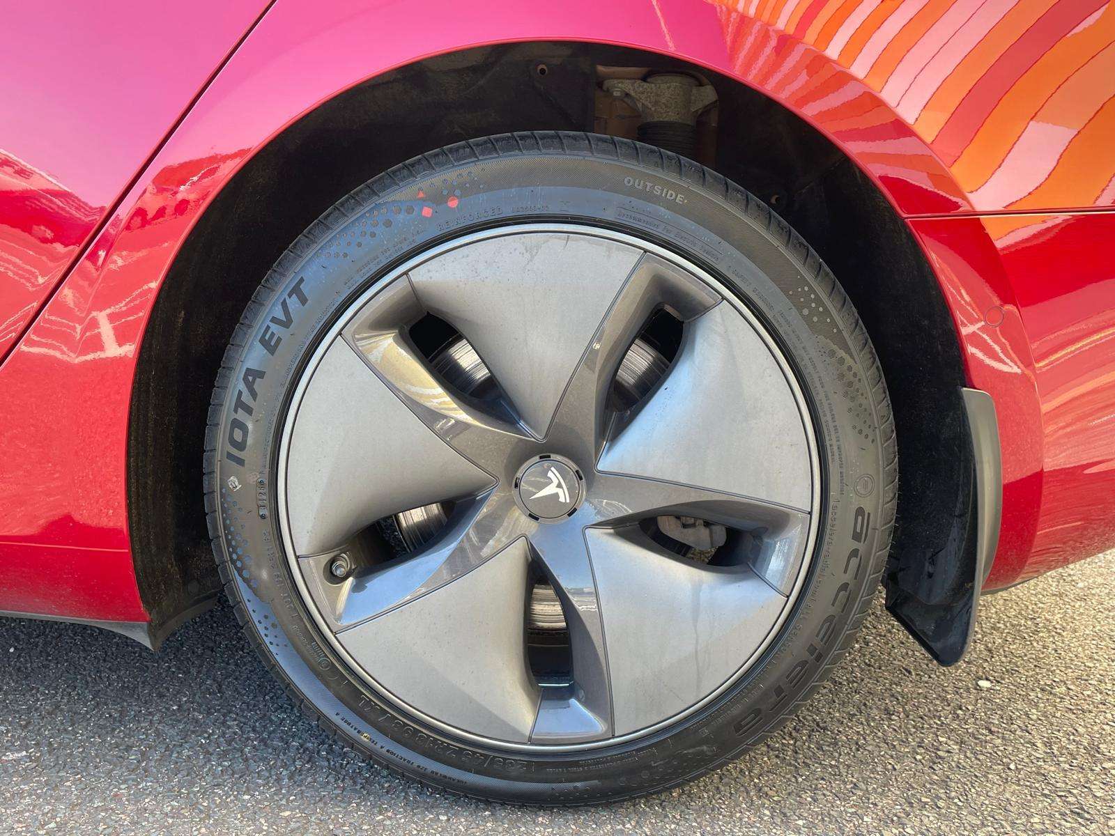 2019 TESLA MODEL 3 2019 TESLA MODEL 3