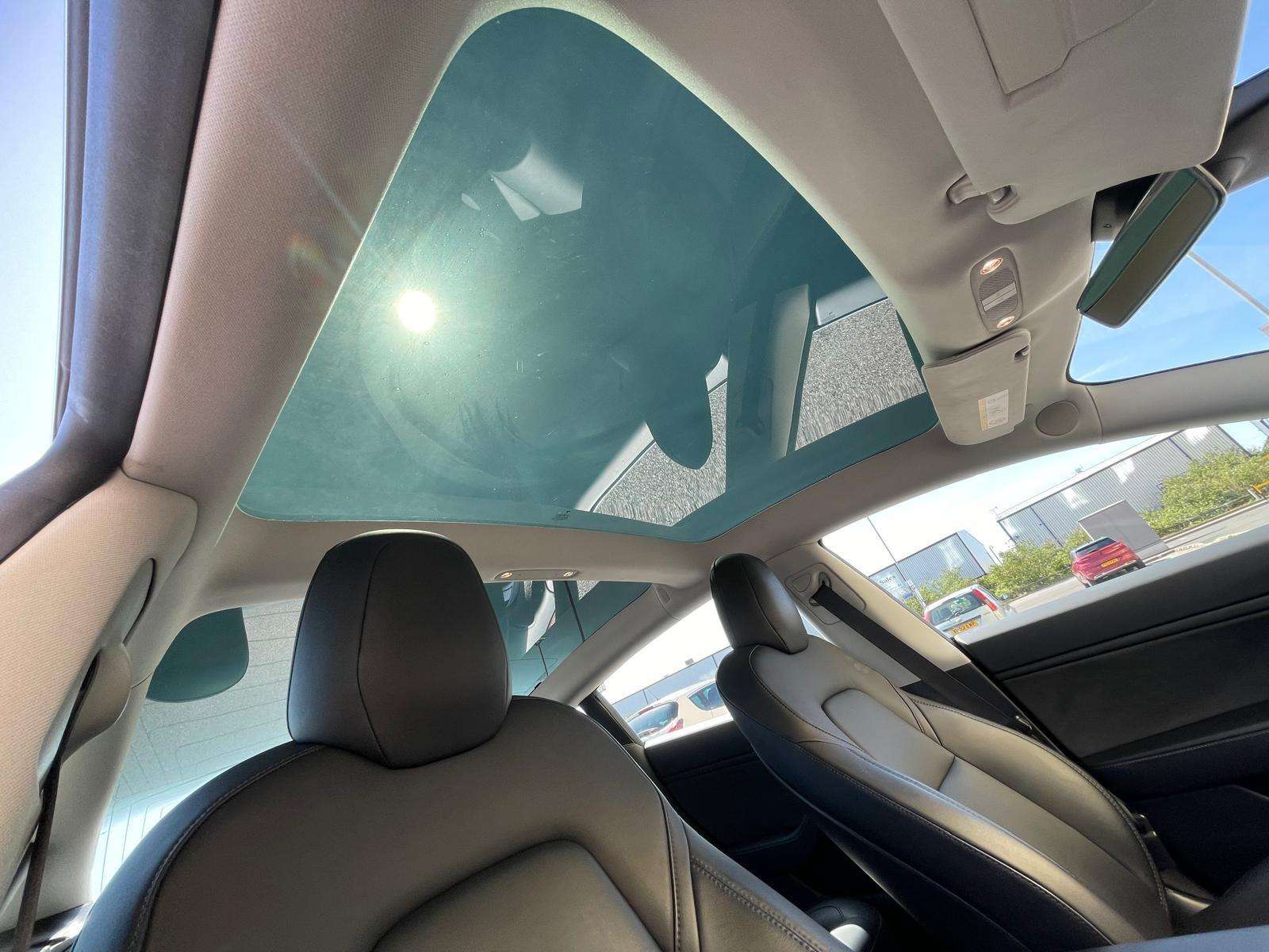 2019 TESLA MODEL 3 2019 TESLA MODEL 3