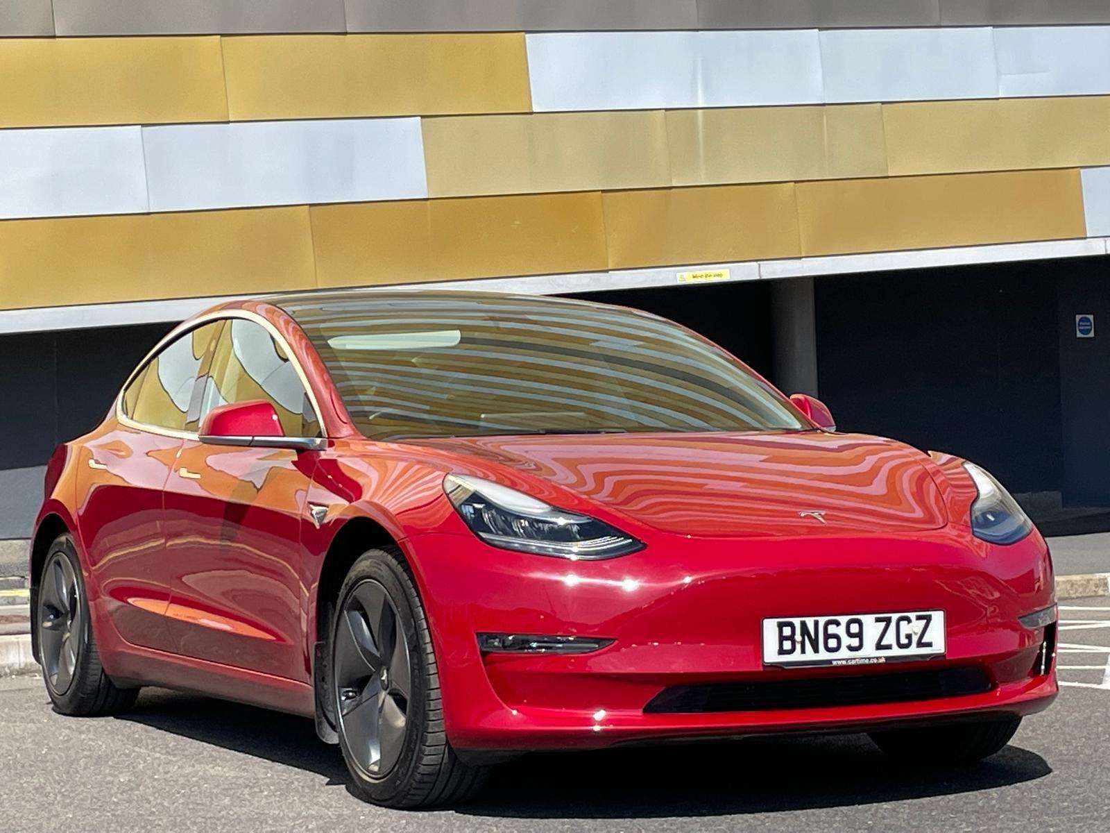 2019 TESLA MODEL 3 2019 TESLA MODEL 3