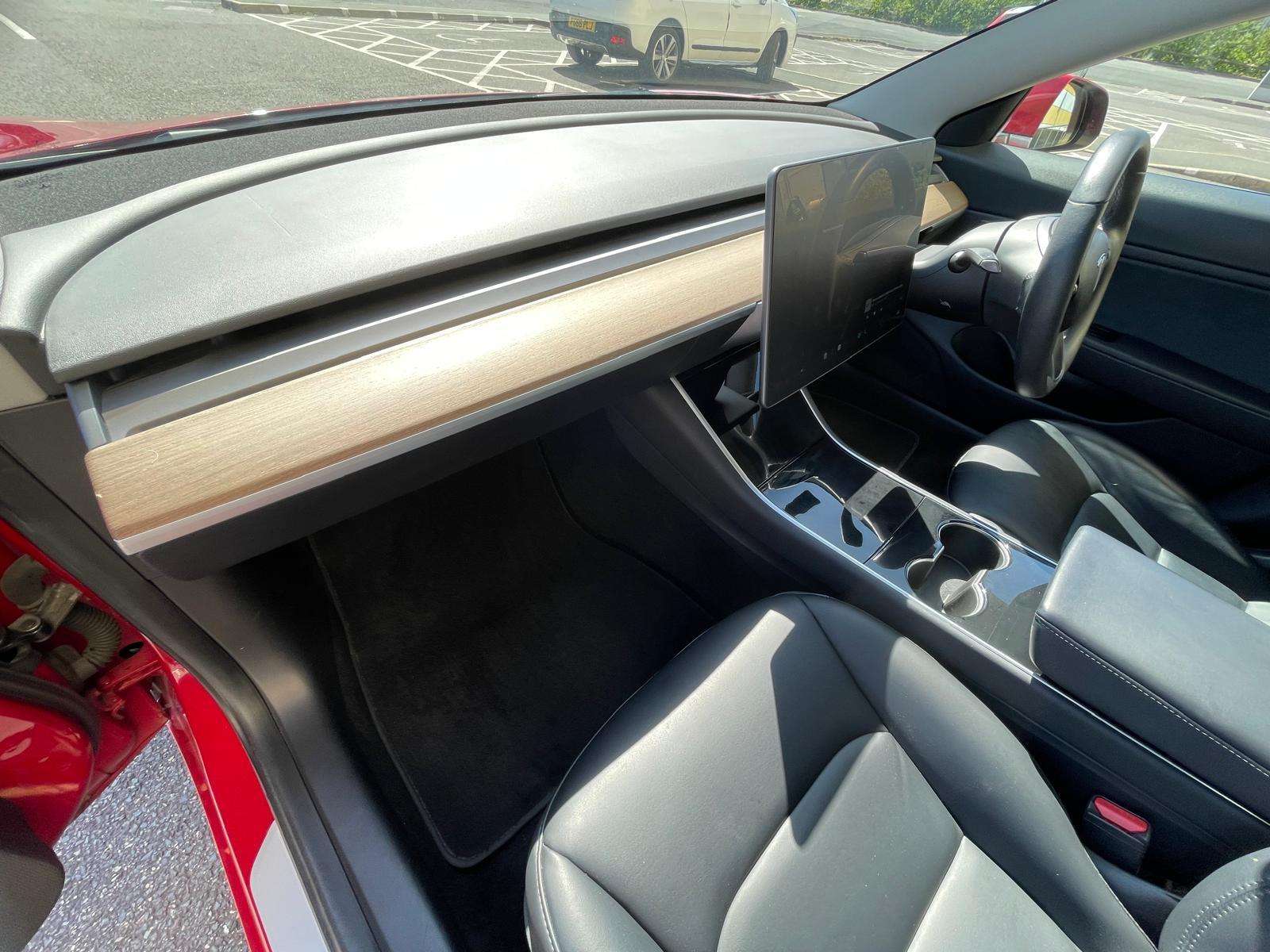 2019 TESLA MODEL 3 2019 TESLA MODEL 3