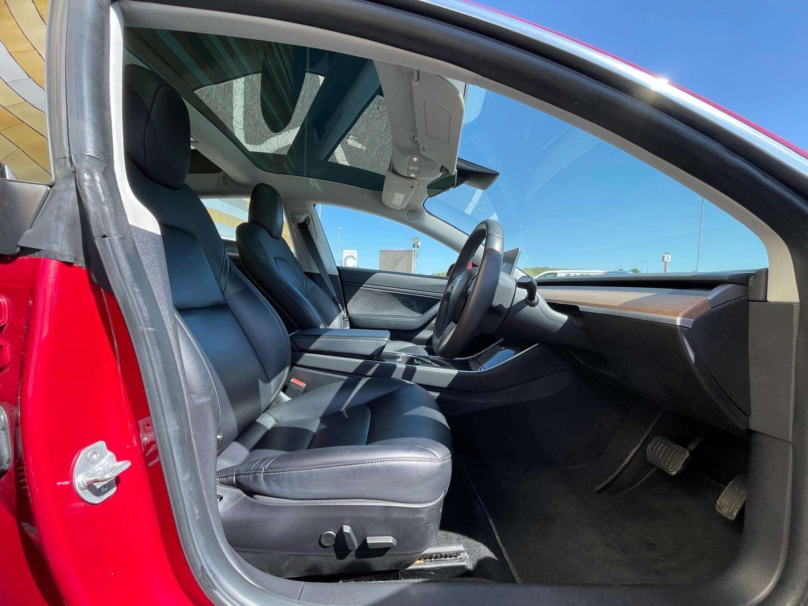 2019 TESLA MODEL 3 2019 TESLA MODEL 3