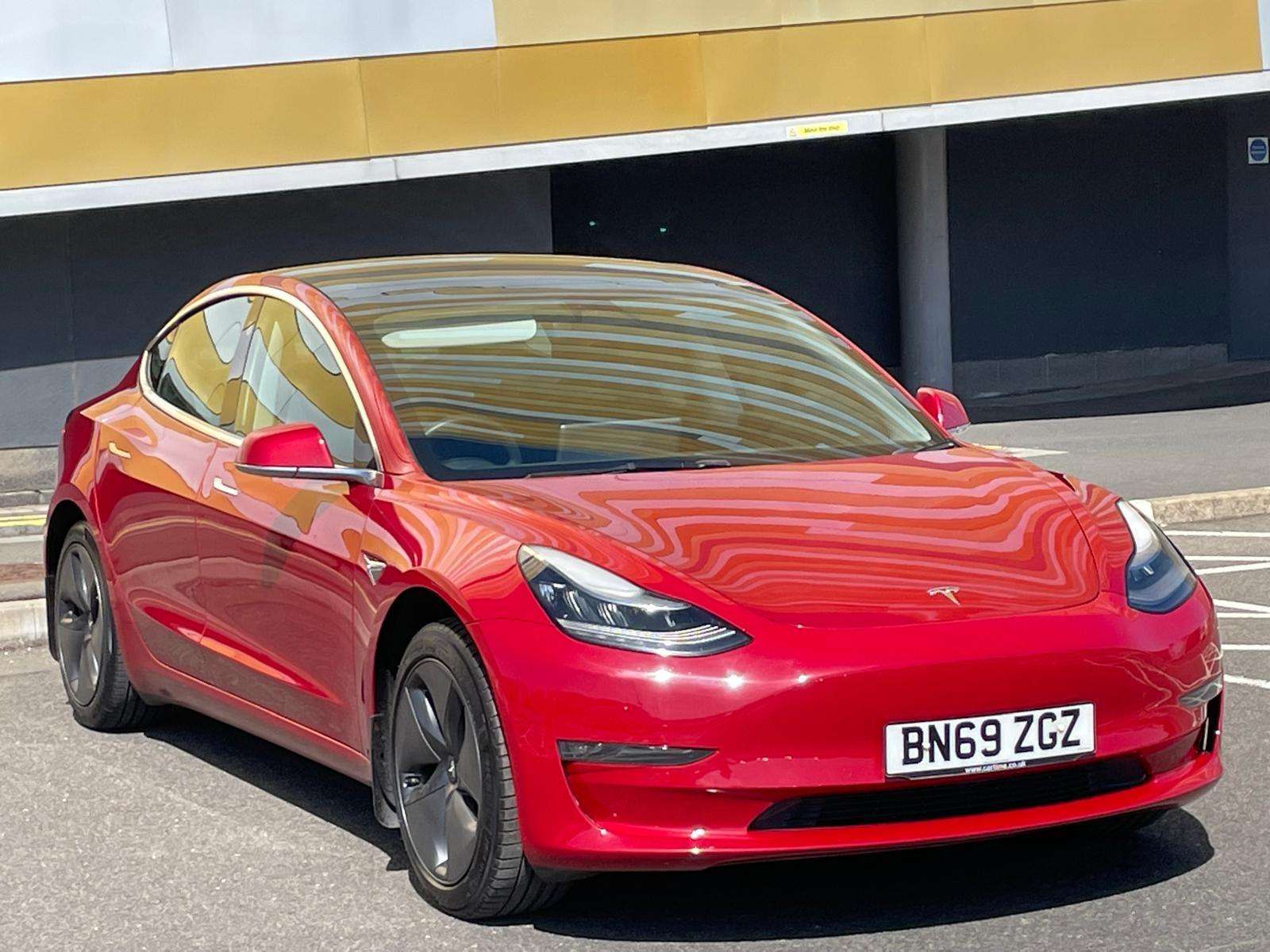 2019 TESLA MODEL 3 2019 TESLA MODEL 3