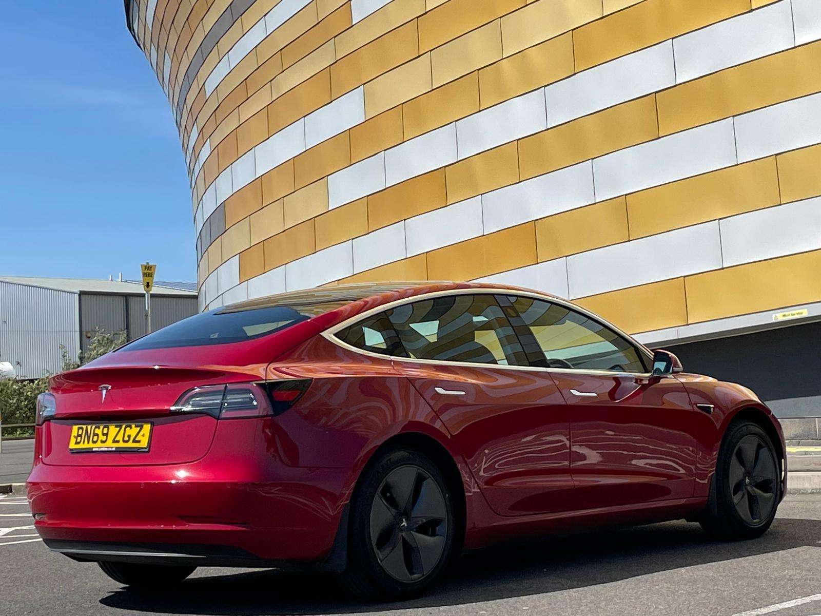2019 TESLA MODEL 3 2019 TESLA MODEL 3