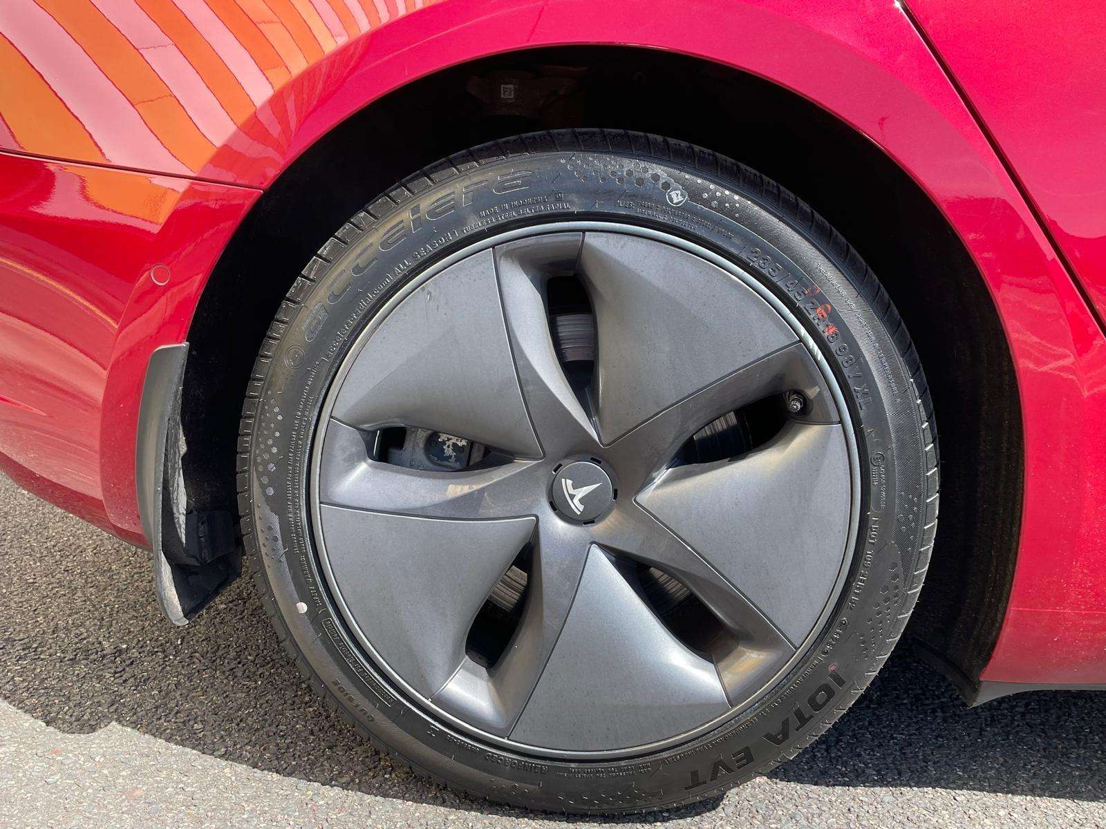 2019 TESLA MODEL 3 2019 TESLA MODEL 3