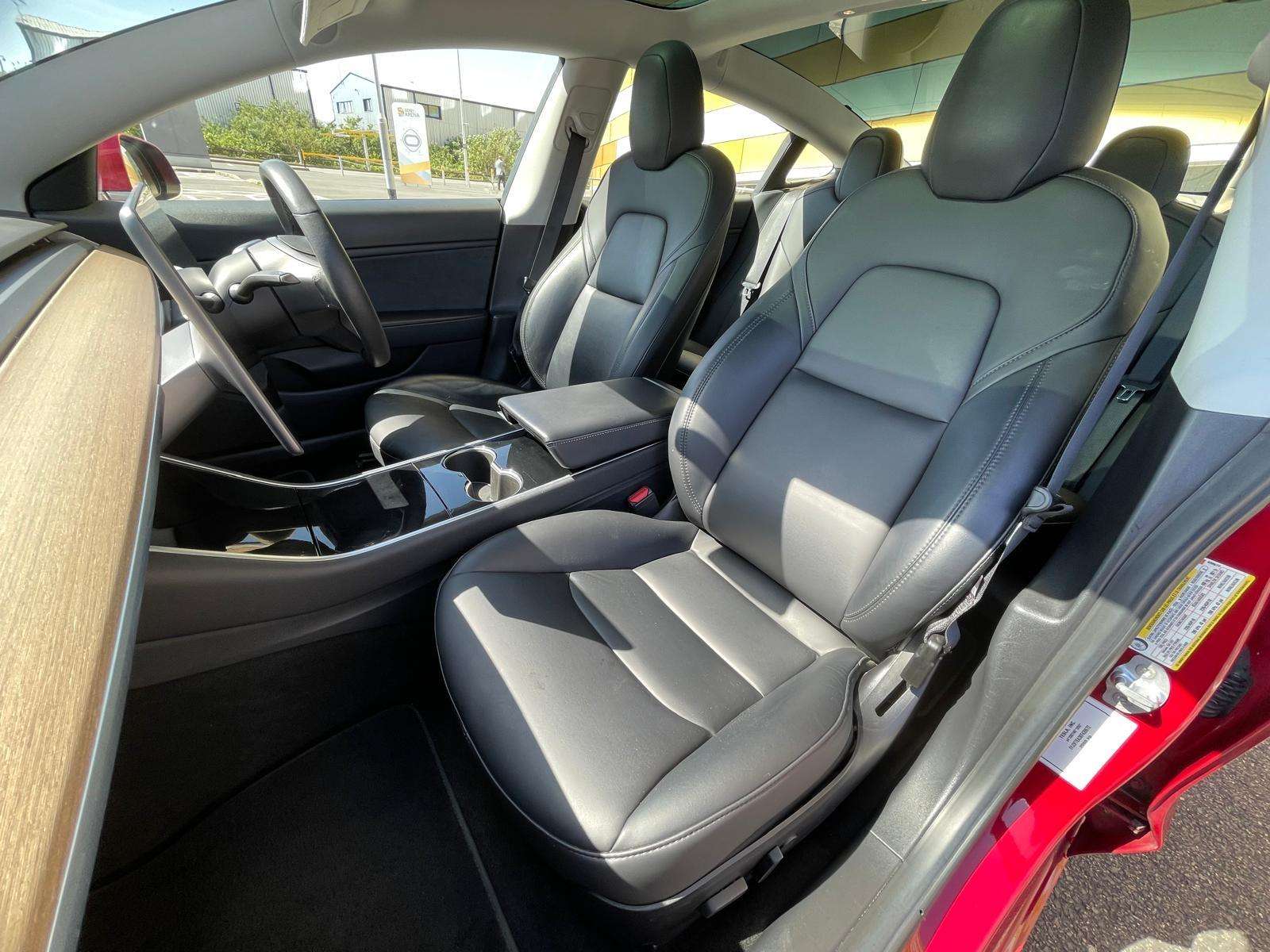 2019 TESLA MODEL 3 2019 TESLA MODEL 3