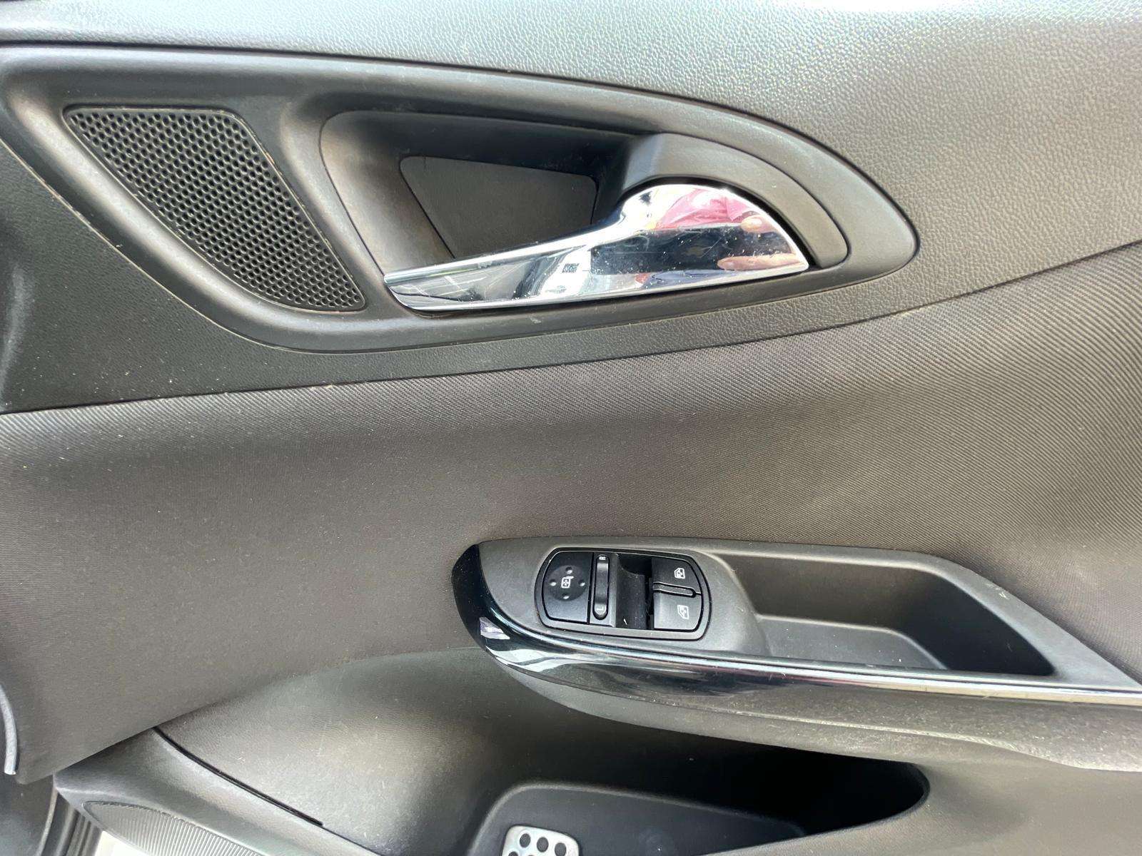 2015 VAUXHALL CORSA 2015 VAUXHALL CORSA