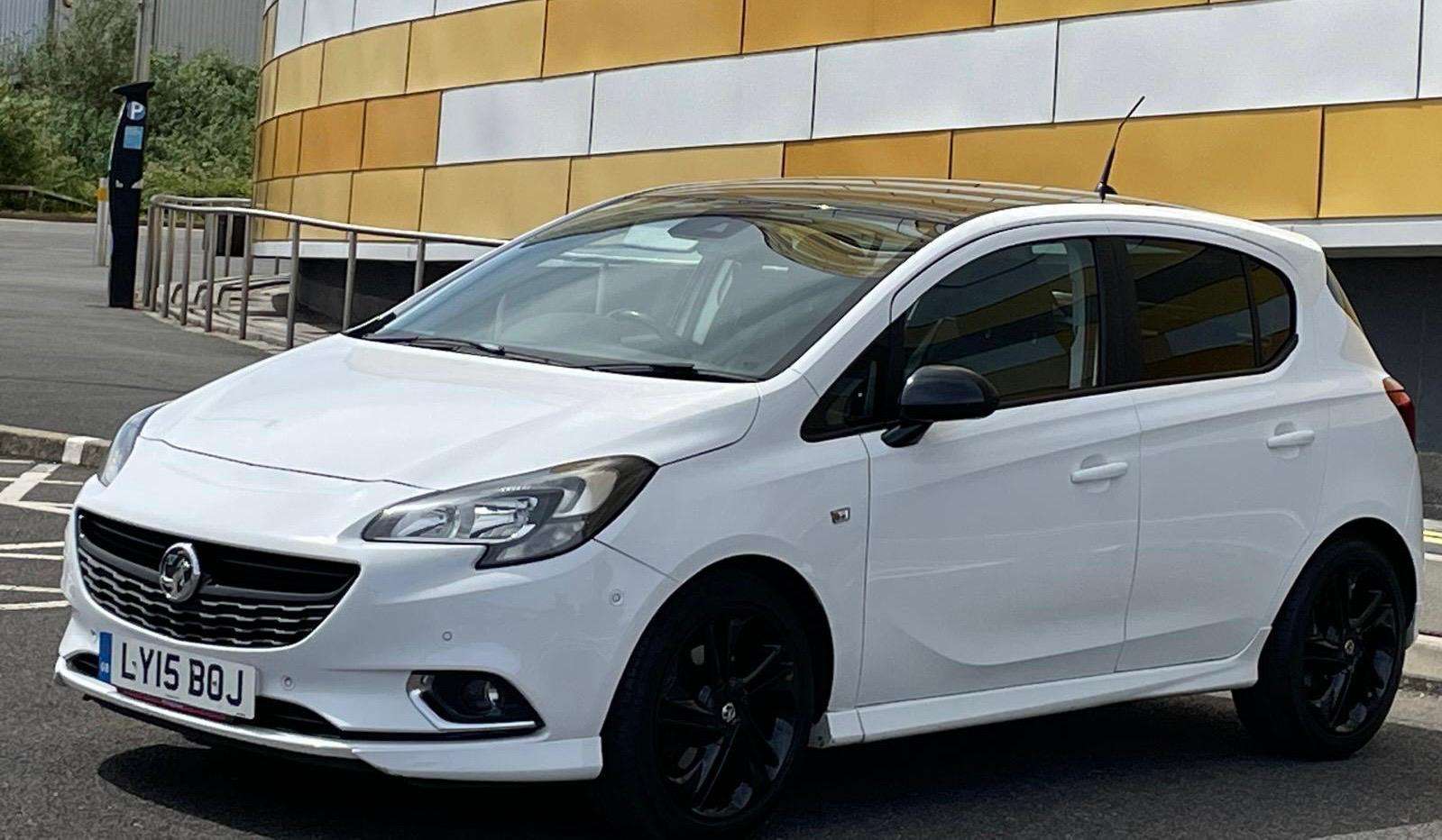 A 2015 VAUXHALL CORSA 1.0i Turbo ecoFLEX Limited Edition Hatchback 5dr Petrol Manual Euro 6 (s/s) (115 ps) A 2015 VAUXHALL CORSA 1.0i Turbo ecoFLEX Limited Edition Hatchback 5dr Petrol Manual Euro 6 (s/s) (115 ps)