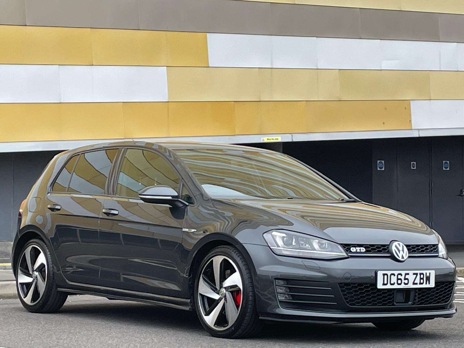 2016 VOLKSWAGEN GOLF 2016 VOLKSWAGEN GOLF