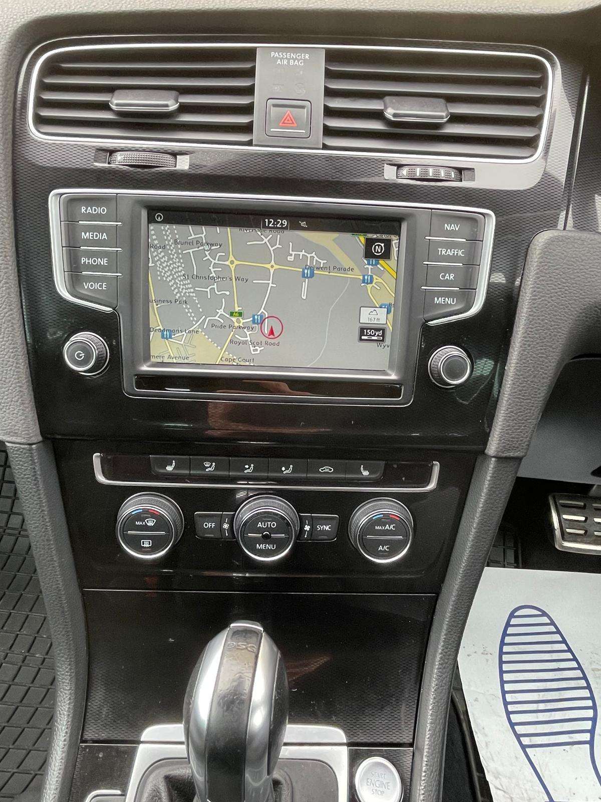 2016 VOLKSWAGEN GOLF 2016 VOLKSWAGEN GOLF