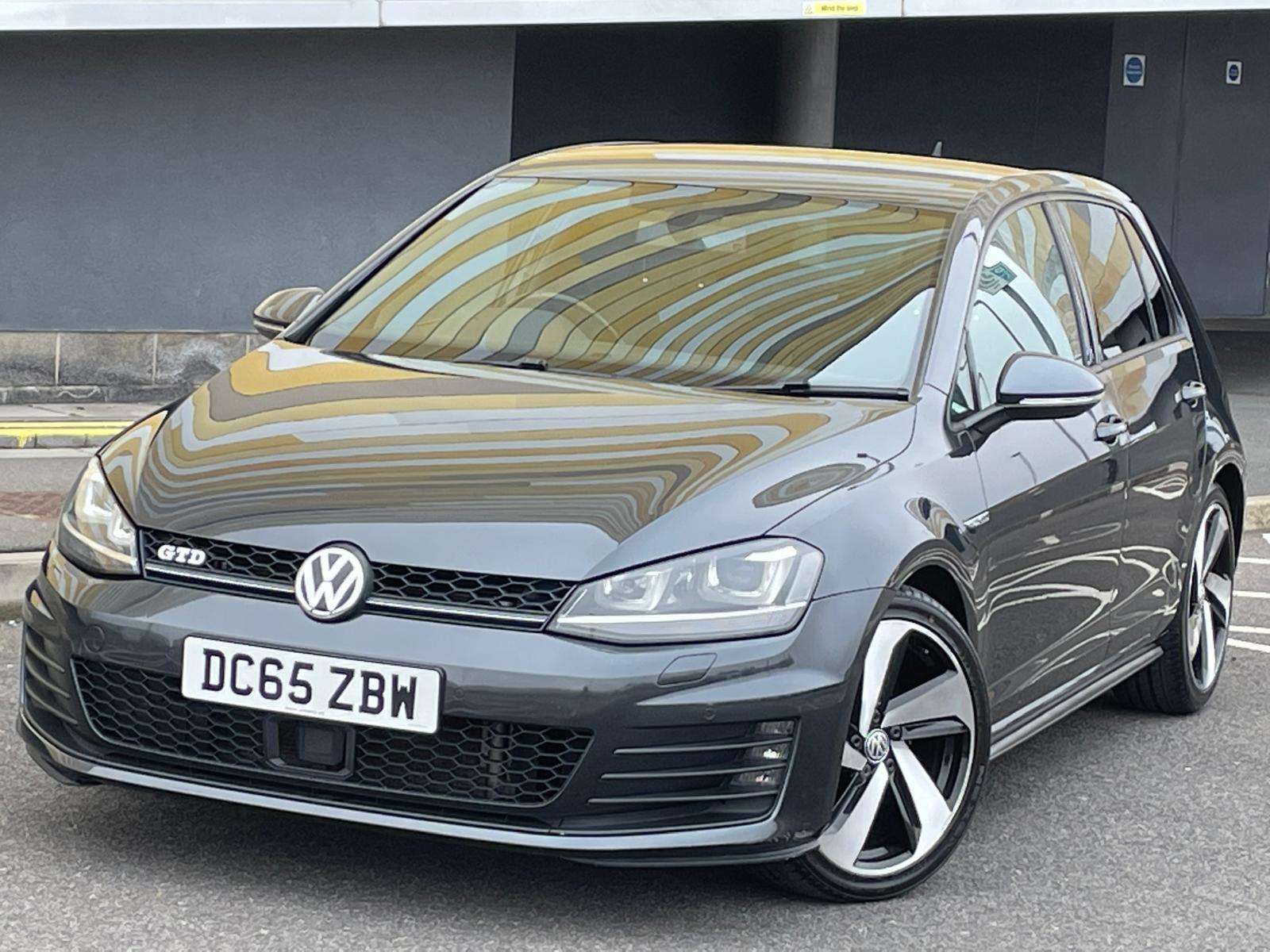 2016 VOLKSWAGEN GOLF 2016 VOLKSWAGEN GOLF