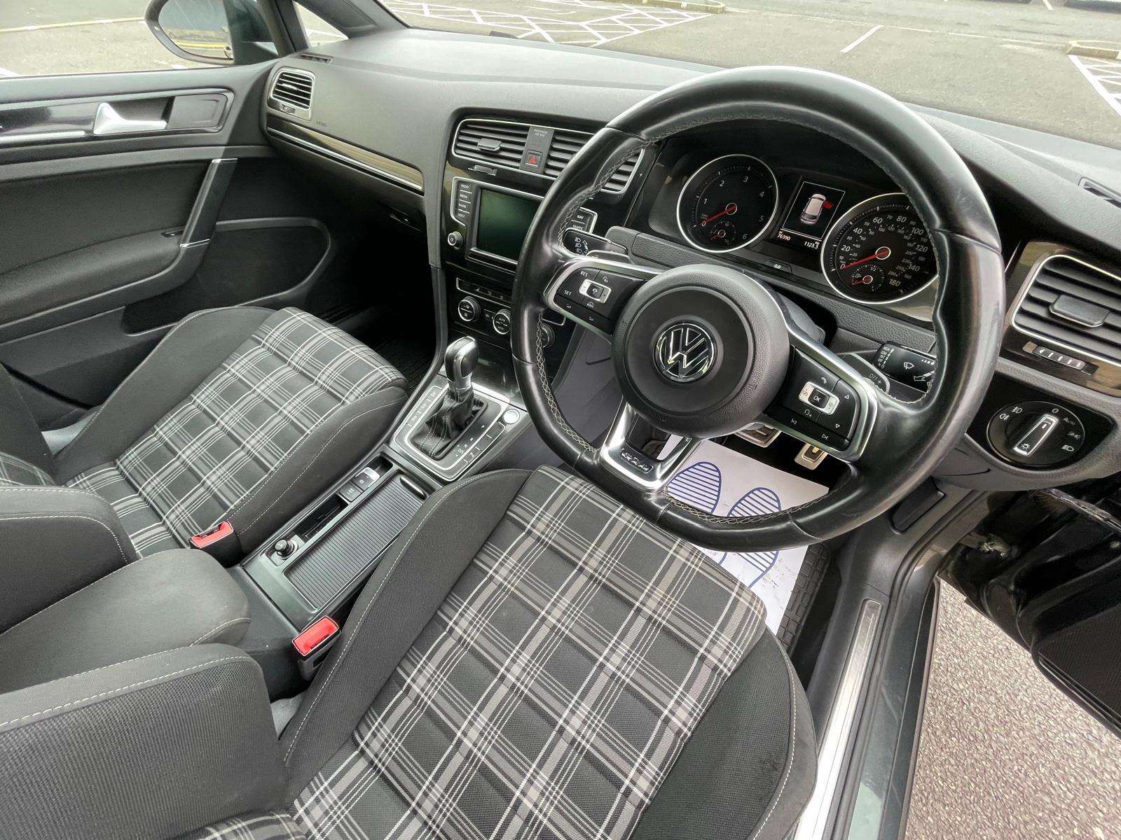 2016 VOLKSWAGEN GOLF 2016 VOLKSWAGEN GOLF