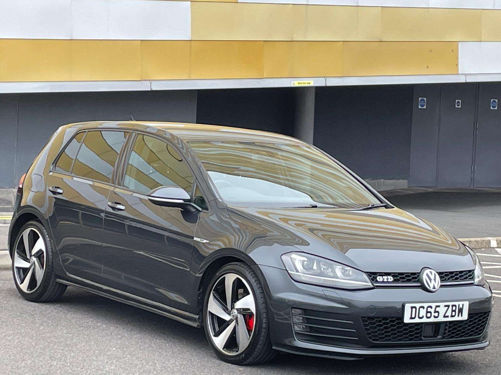 2016 VOLKSWAGEN GOLF 2016 VOLKSWAGEN GOLF