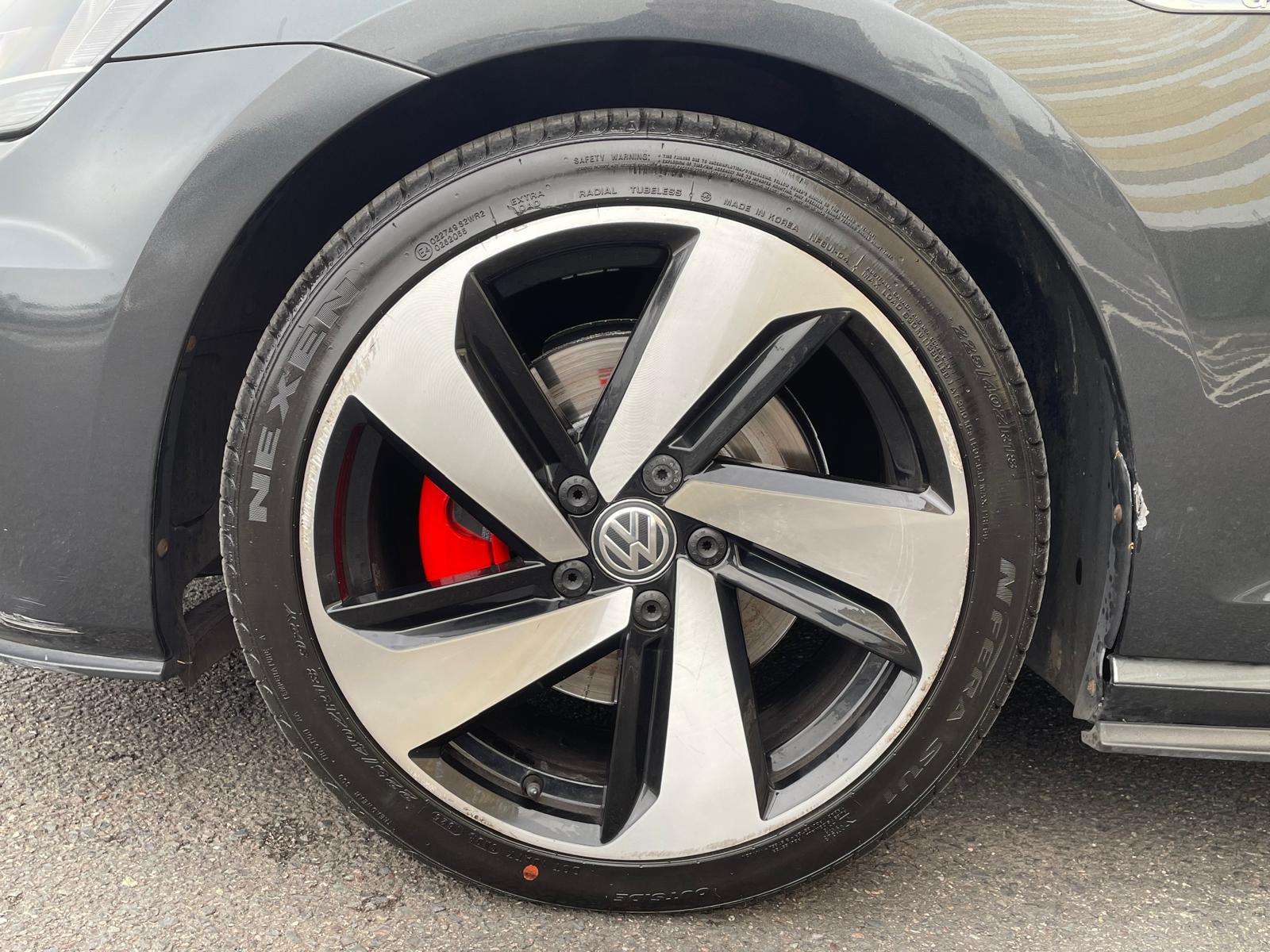 2016 VOLKSWAGEN GOLF 2016 VOLKSWAGEN GOLF