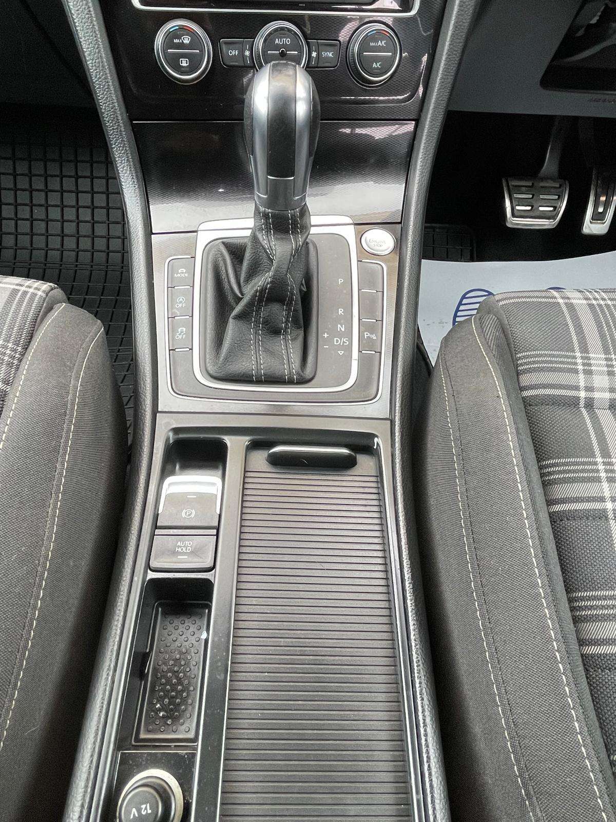 2016 VOLKSWAGEN GOLF 2016 VOLKSWAGEN GOLF