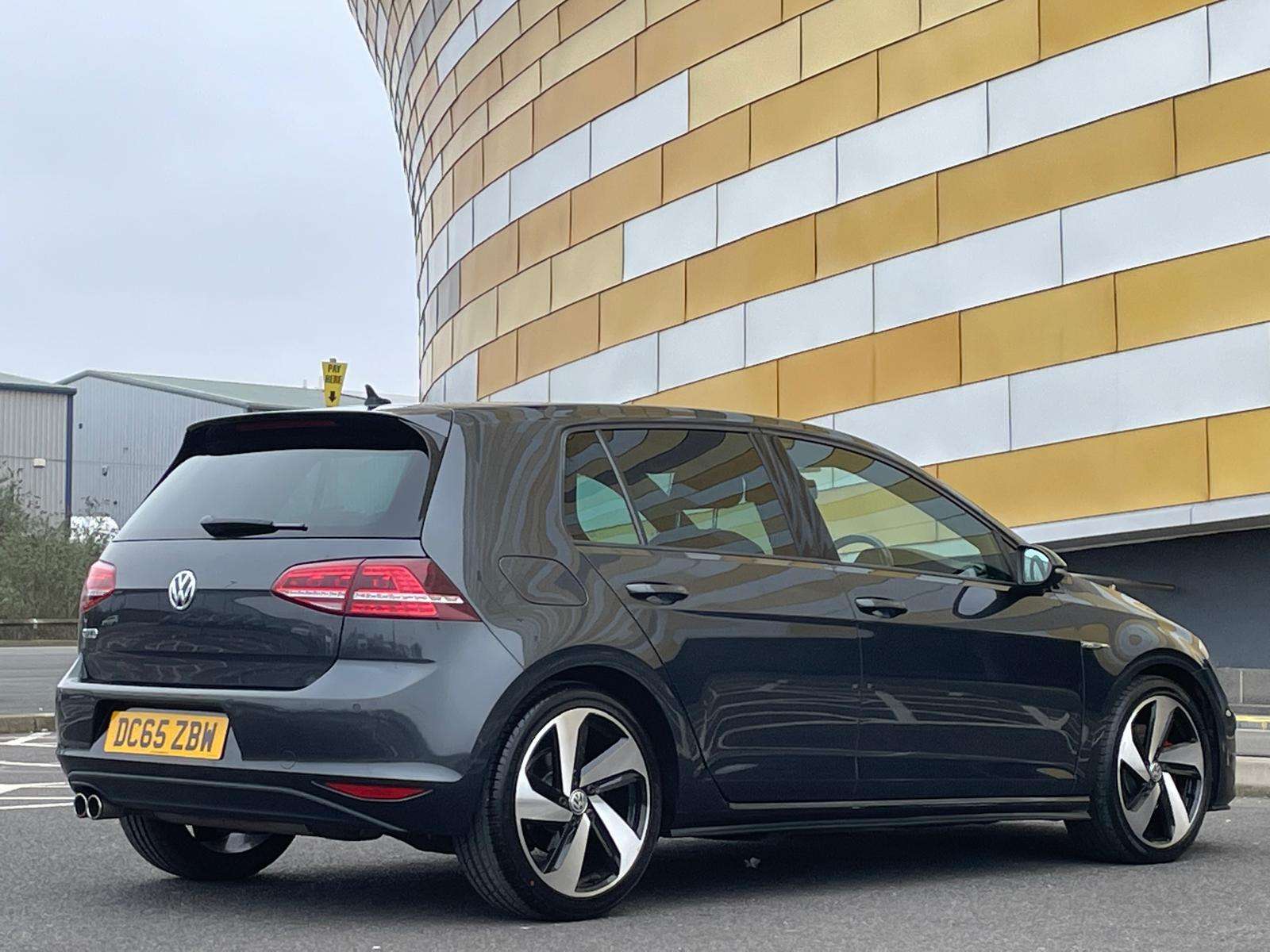 2016 VOLKSWAGEN GOLF 2016 VOLKSWAGEN GOLF