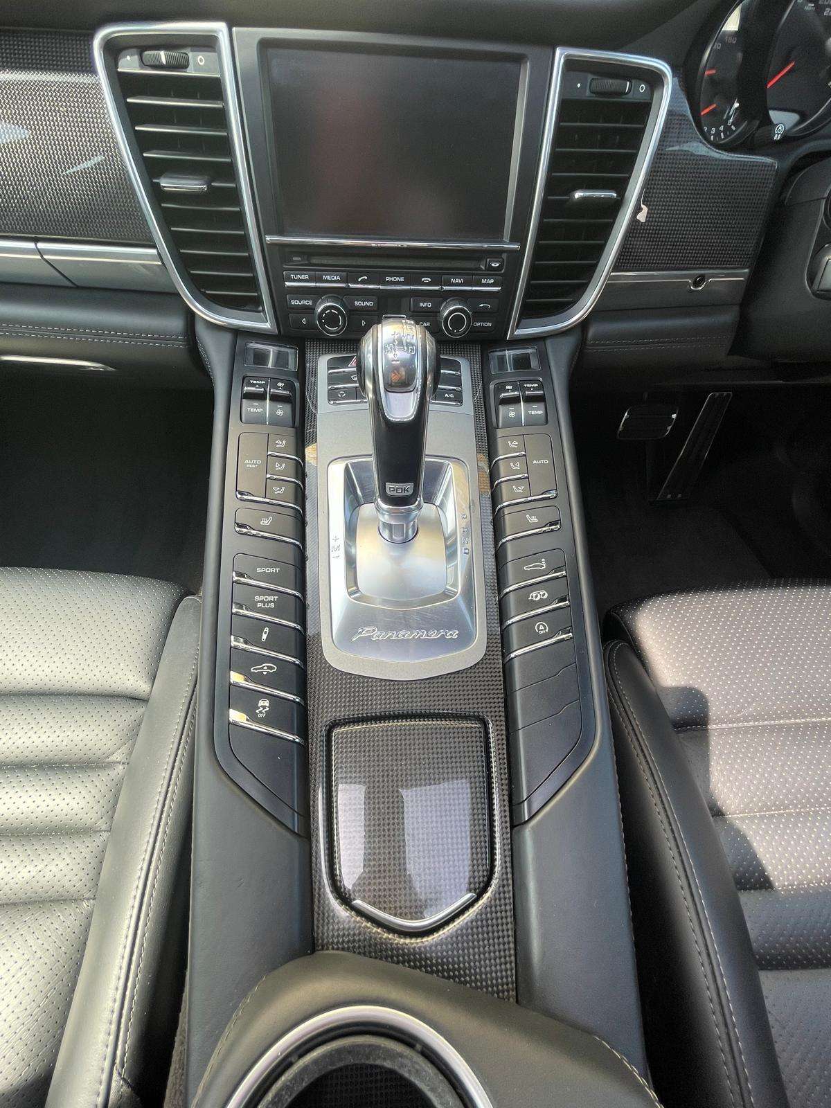 2013 PORSCHE PANAMERA 2013 PORSCHE PANAMERA