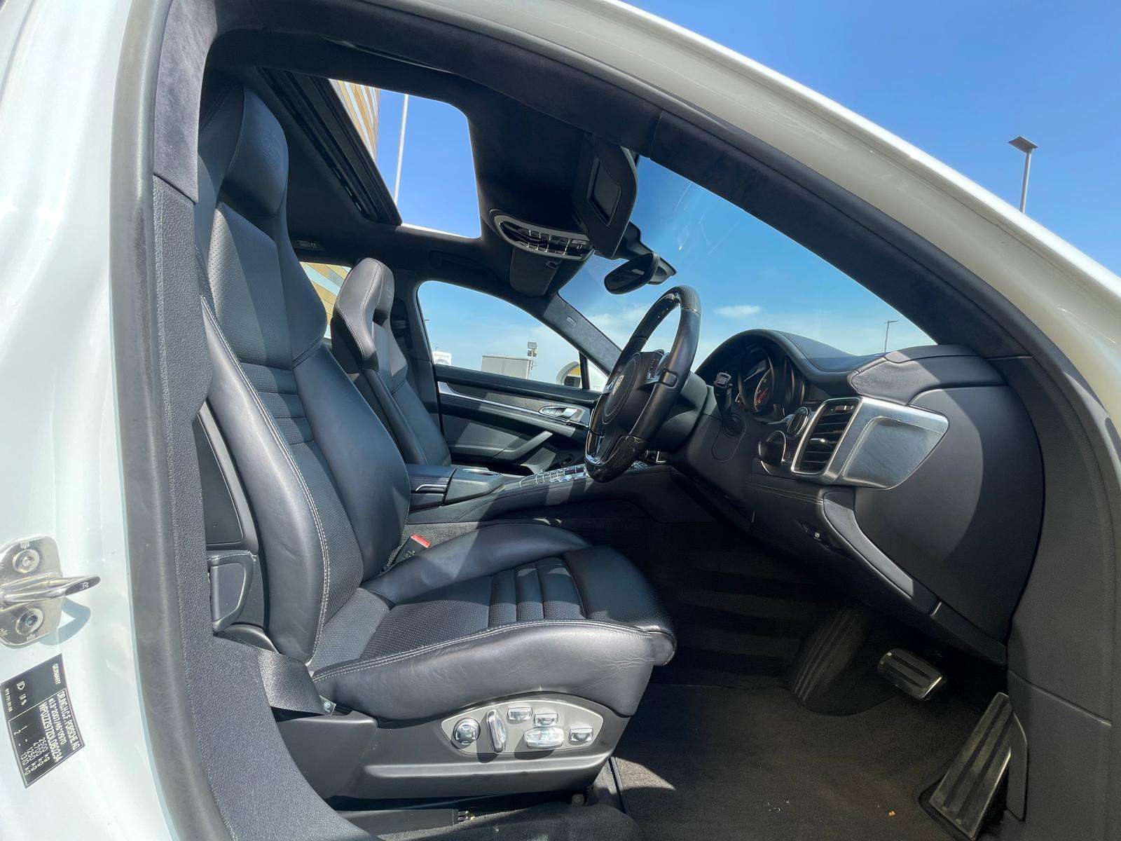 2013 PORSCHE PANAMERA 2013 PORSCHE PANAMERA