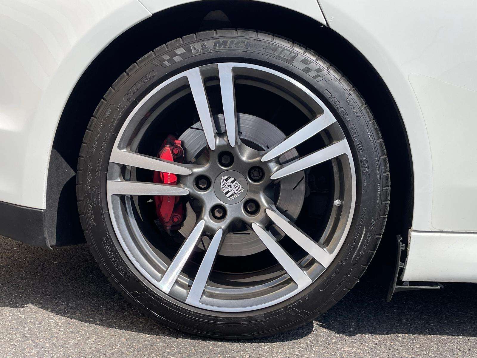 2013 PORSCHE PANAMERA 2013 PORSCHE PANAMERA