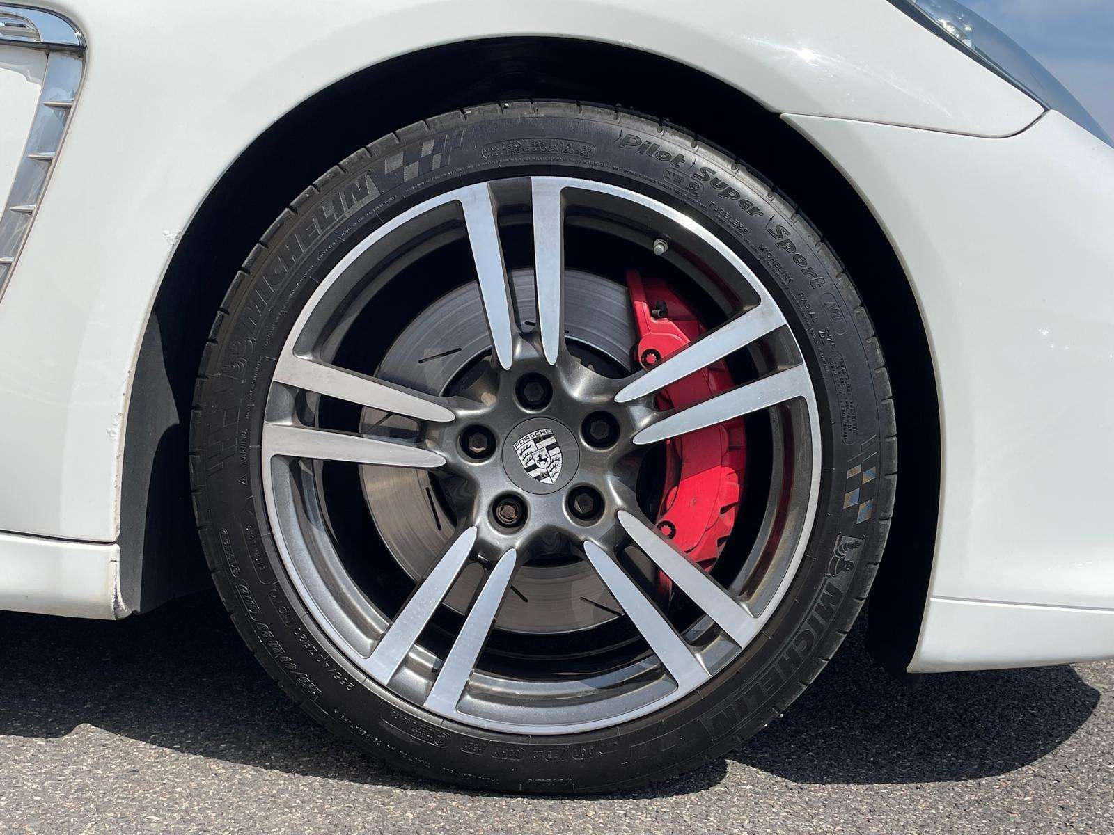 2013 PORSCHE PANAMERA 2013 PORSCHE PANAMERA