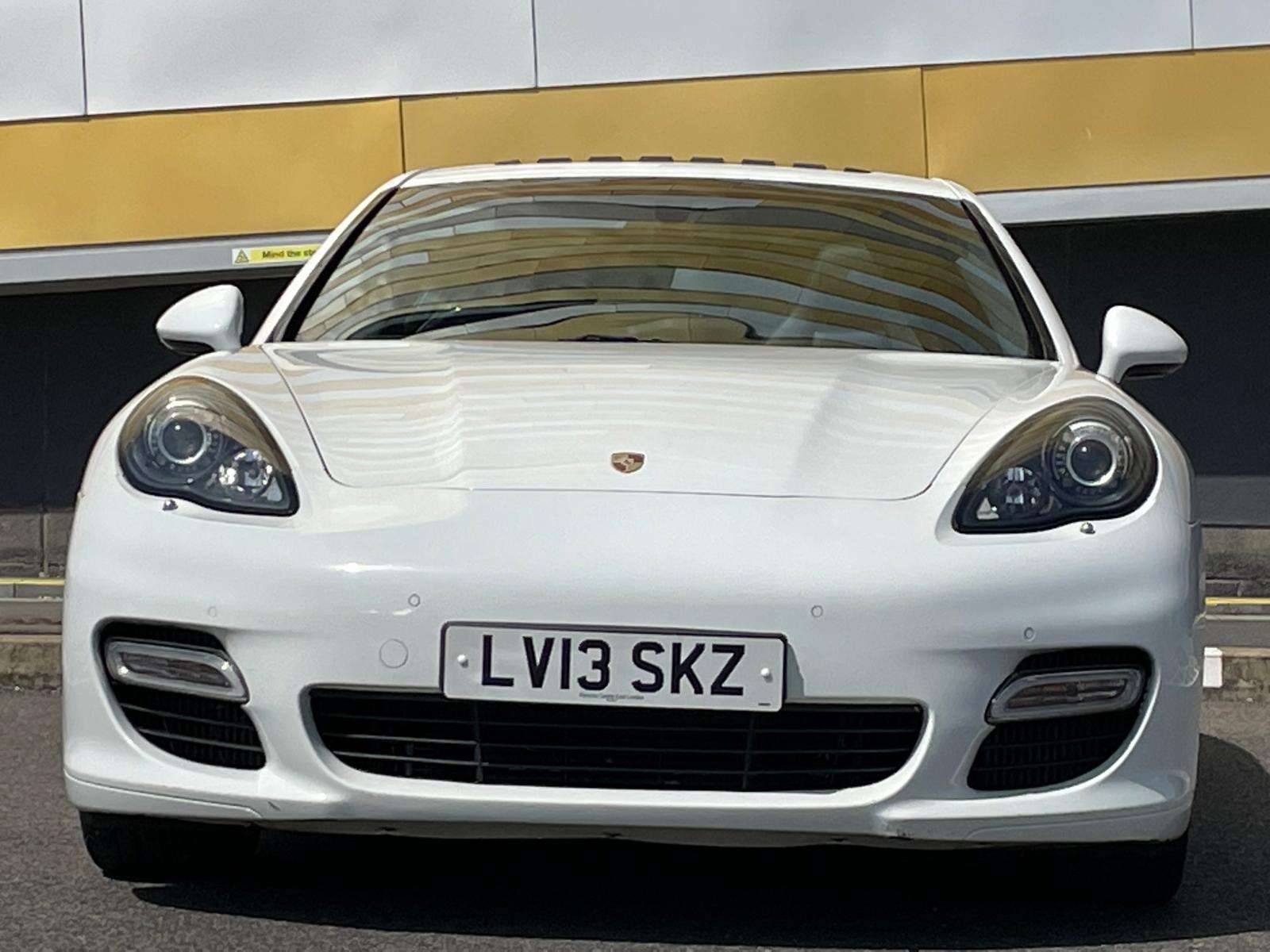 2013 PORSCHE PANAMERA 2013 PORSCHE PANAMERA