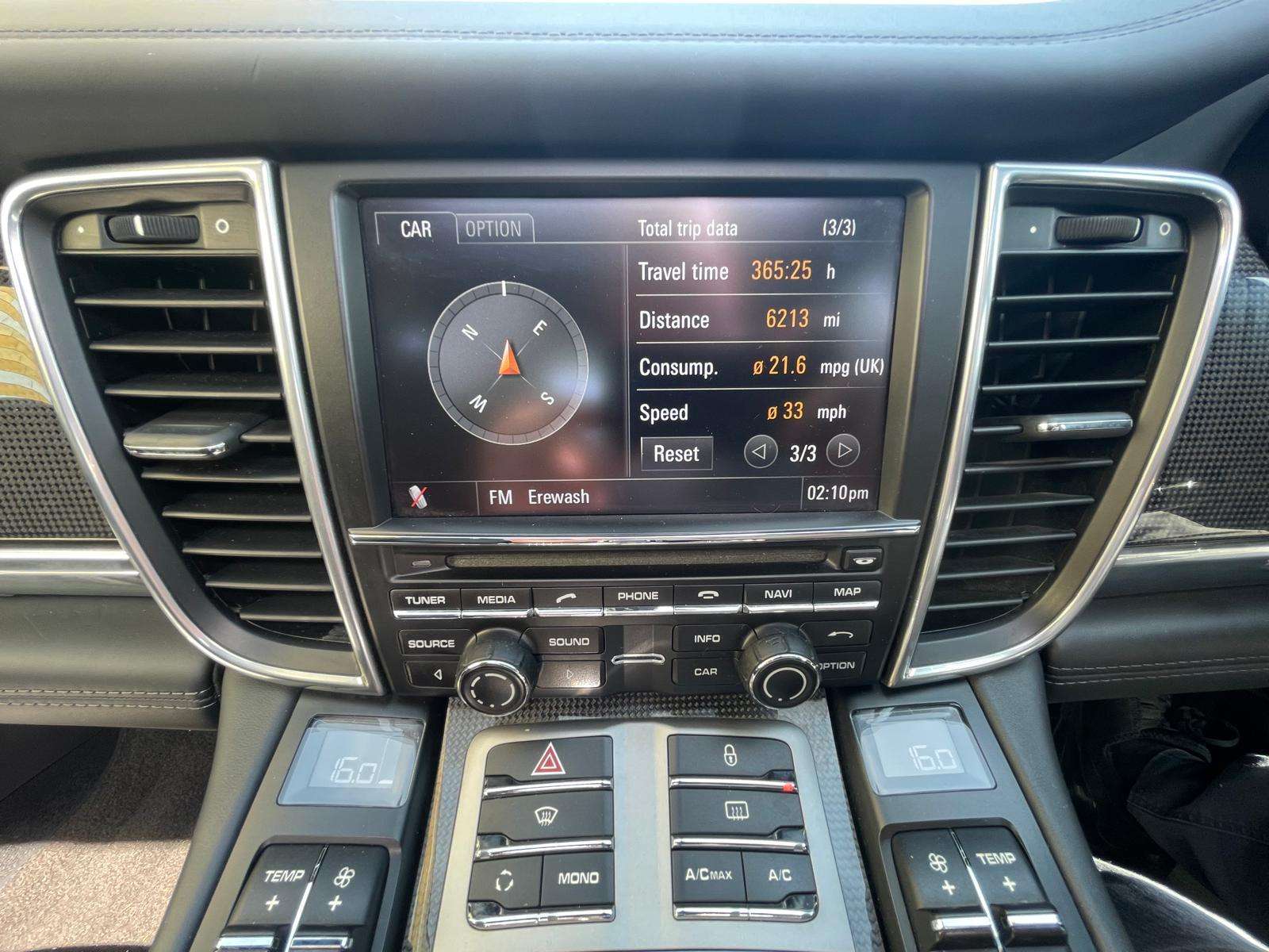 2013 PORSCHE PANAMERA 2013 PORSCHE PANAMERA