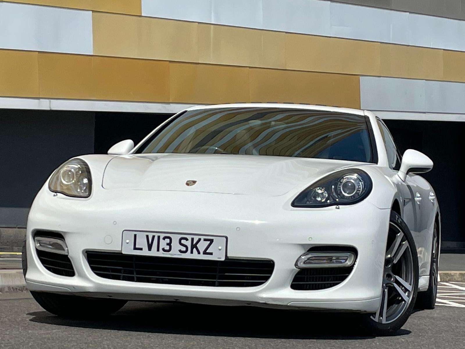 2013 PORSCHE PANAMERA 2013 PORSCHE PANAMERA