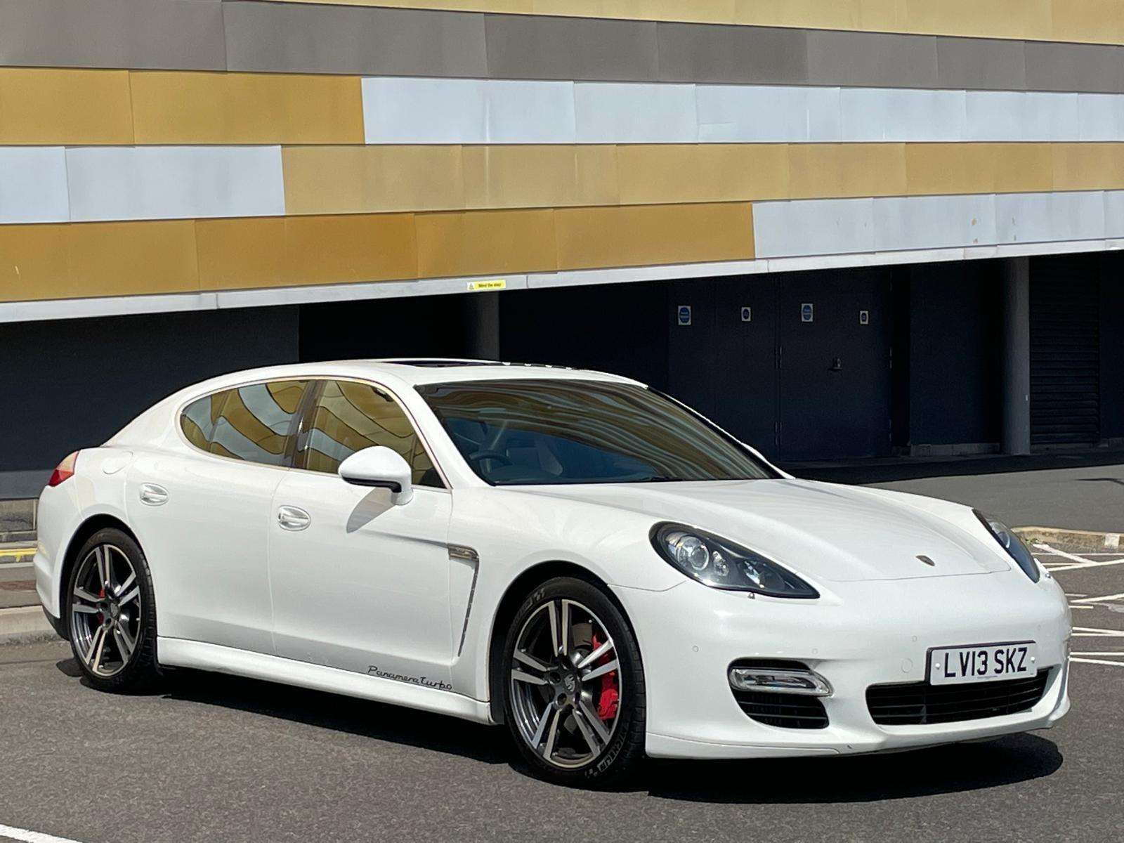 2013 PORSCHE PANAMERA 2013 PORSCHE PANAMERA