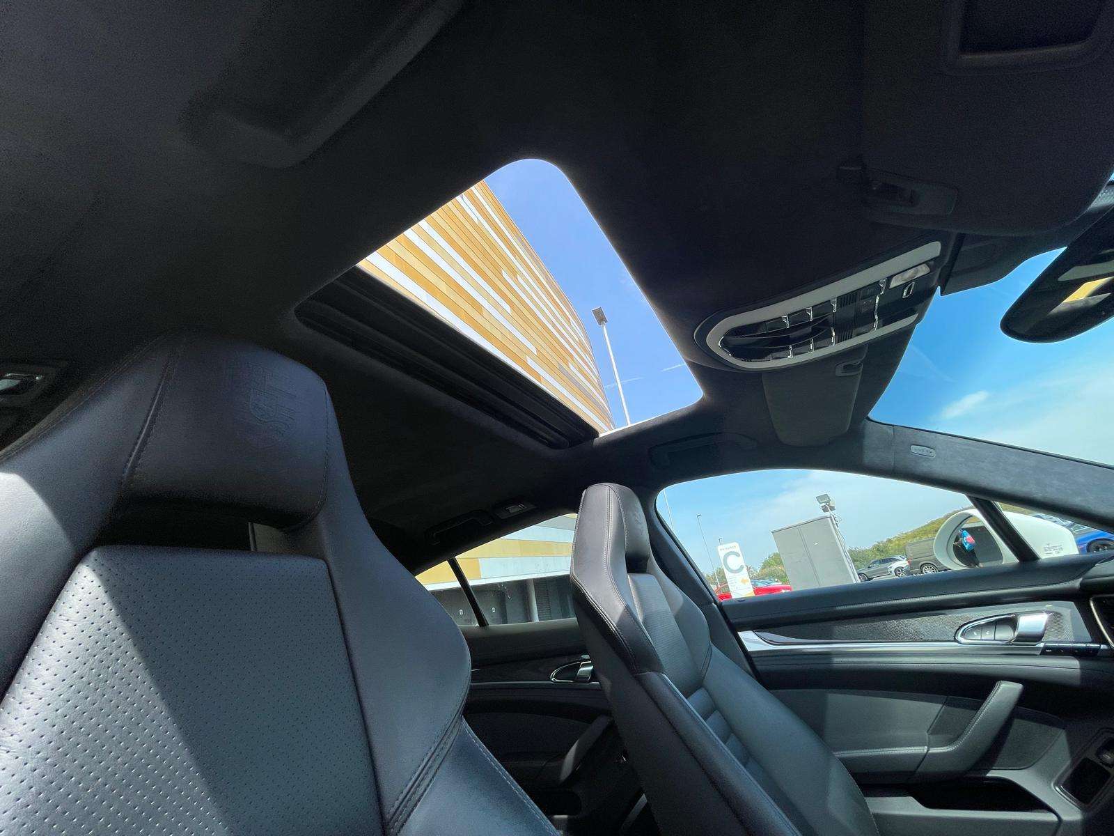 2013 PORSCHE PANAMERA 2013 PORSCHE PANAMERA