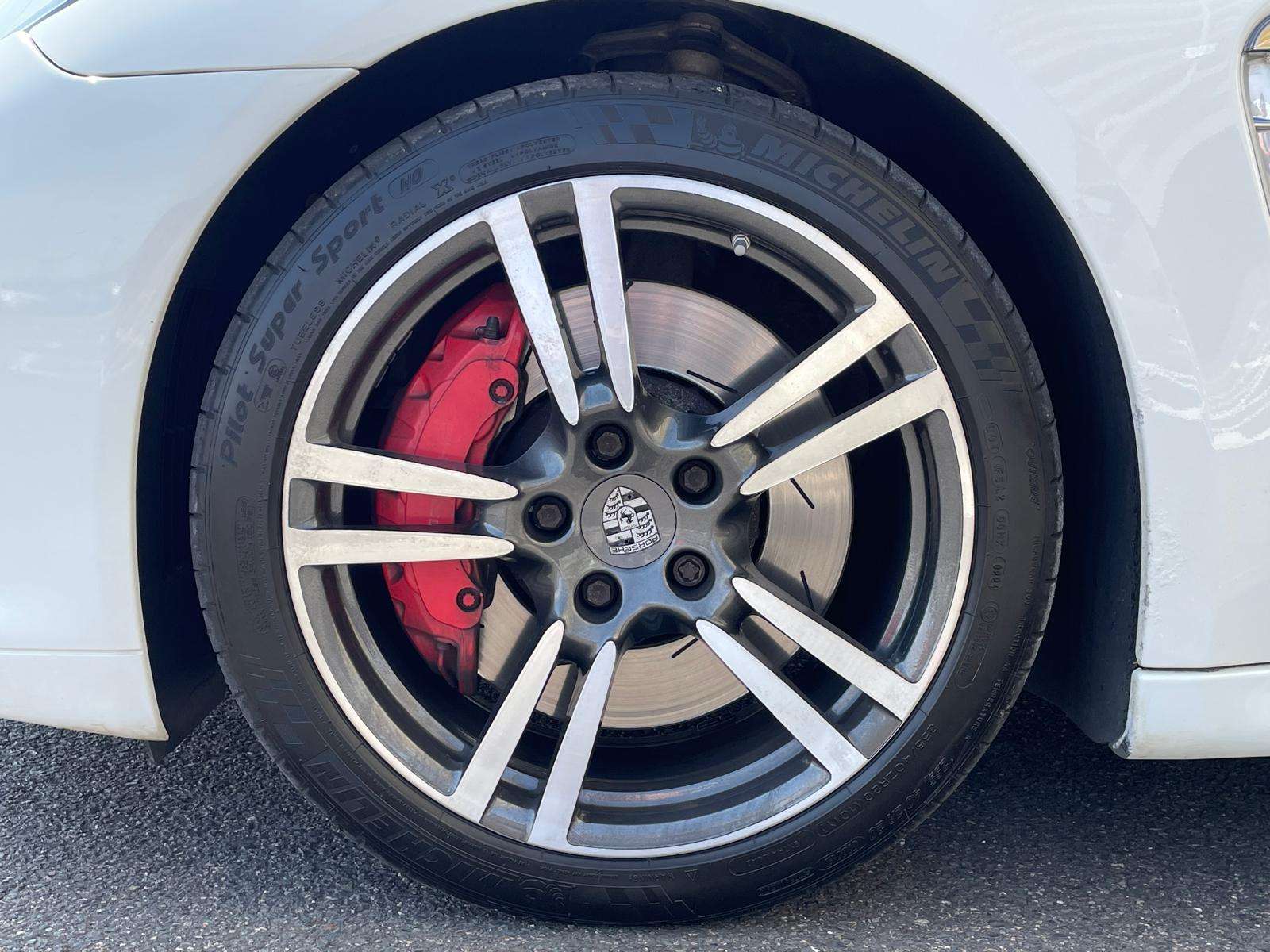 2013 PORSCHE PANAMERA 2013 PORSCHE PANAMERA