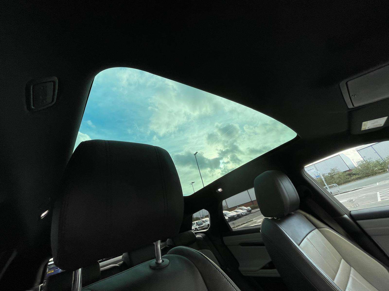 2019 LAND ROVER RANGE ROVER EVOQUE 2019 LAND ROVER RANGE ROVER EVOQUE