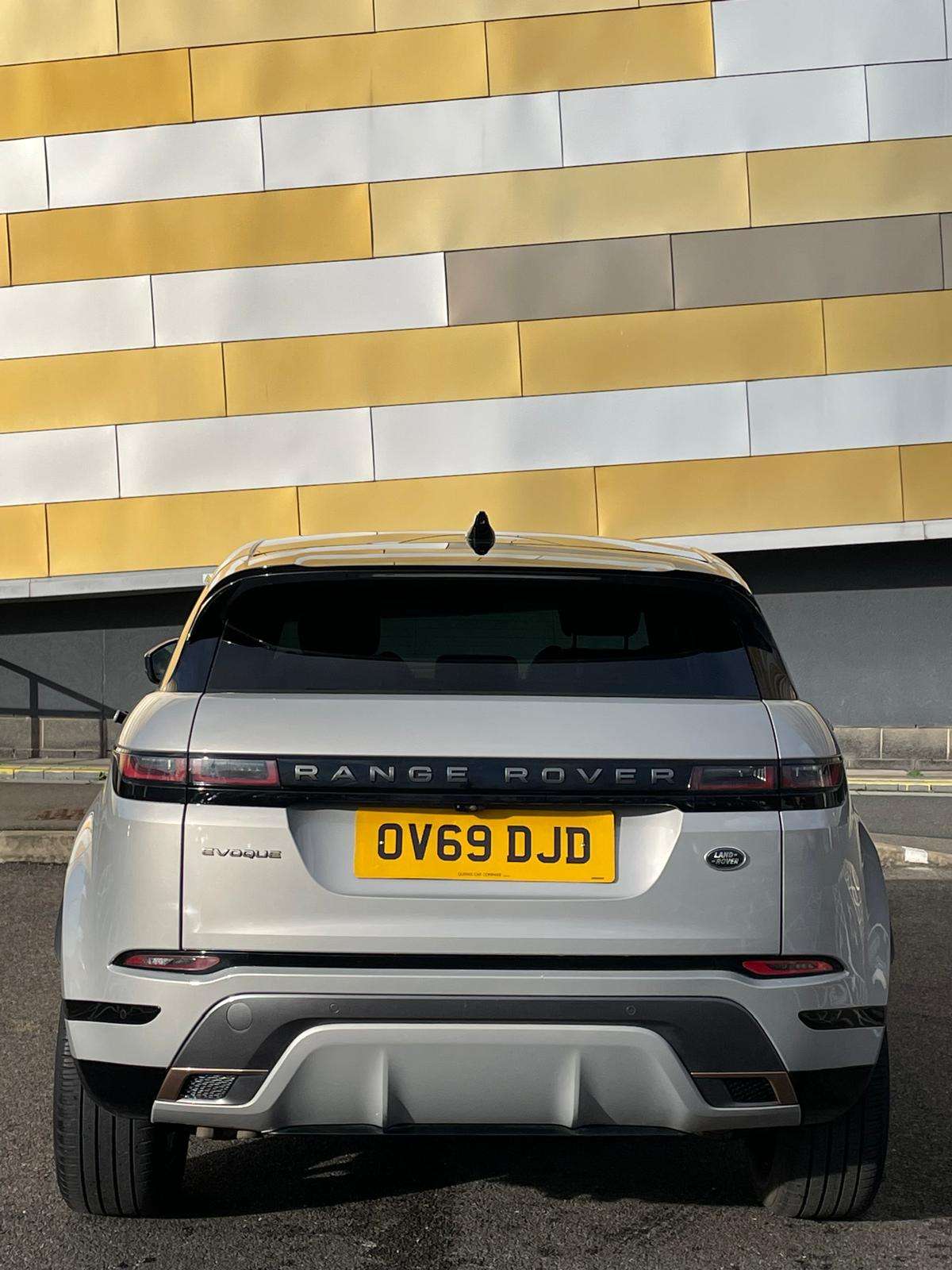 2019 LAND ROVER RANGE ROVER EVOQUE 2019 LAND ROVER RANGE ROVER EVOQUE