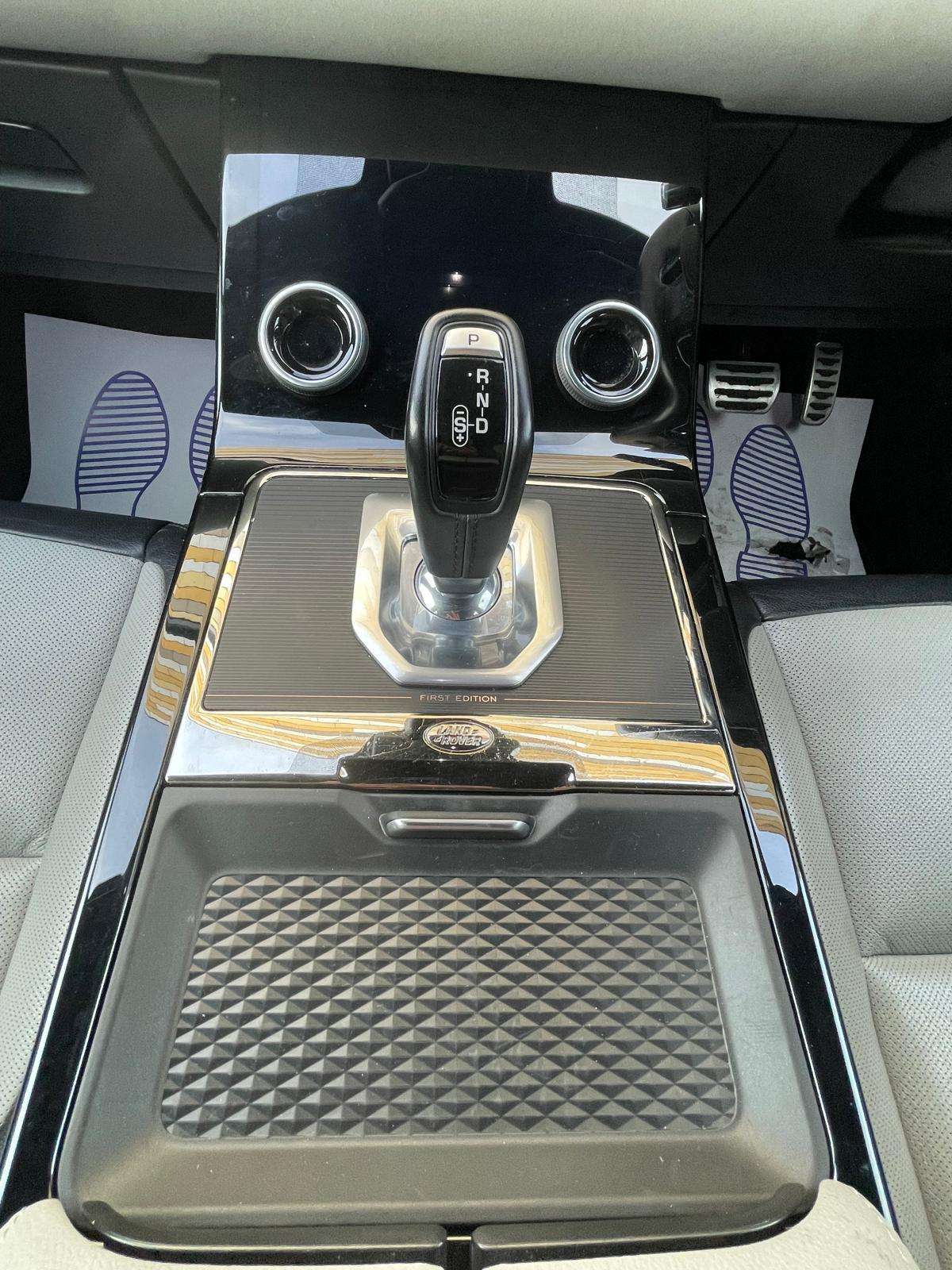 2019 LAND ROVER RANGE ROVER EVOQUE 2019 LAND ROVER RANGE ROVER EVOQUE