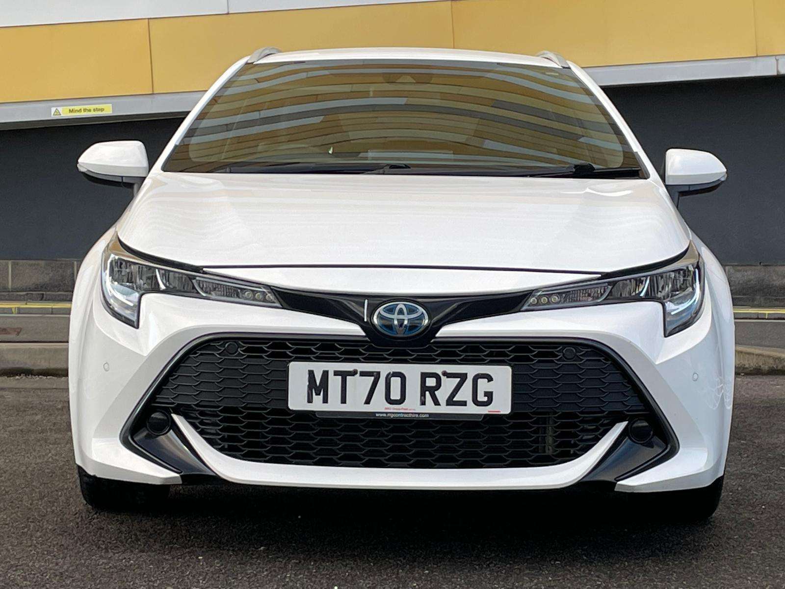 A 2020 TOYOTA COROLLA 1.8 VVT-h GPF Icon Tech Touring Sports 5dr Petrol Hybrid CVT Euro 6 (s/s) (122 ps) A 2020 TOYOTA COROLLA 1.8 VVT-h GPF Icon Tech Touring Sports 5dr Petrol Hybrid CVT Euro 6 (s/s) (122 ps)