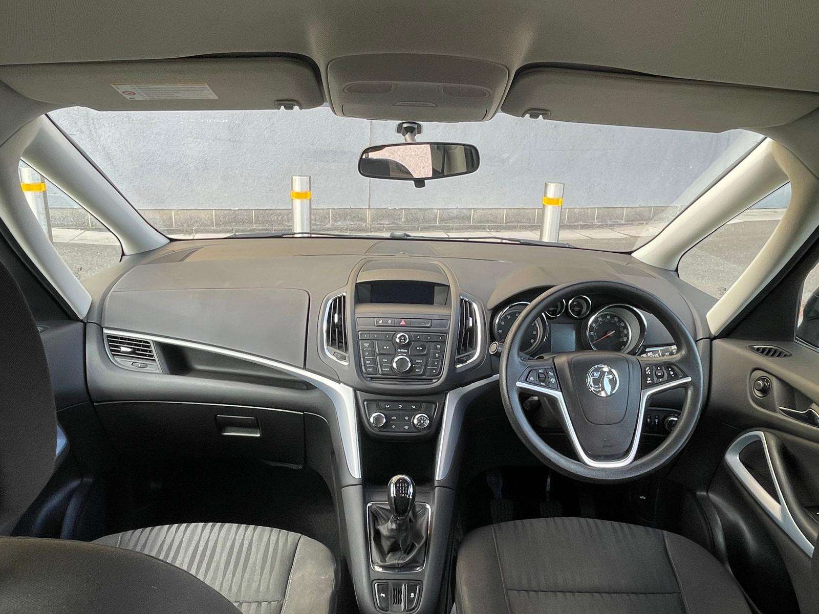 2015 VAUXHALL ZAFIRA TOURER 2015 VAUXHALL ZAFIRA TOURER