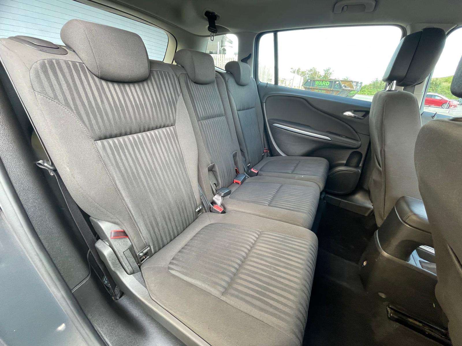 2015 VAUXHALL ZAFIRA TOURER 2015 VAUXHALL ZAFIRA TOURER