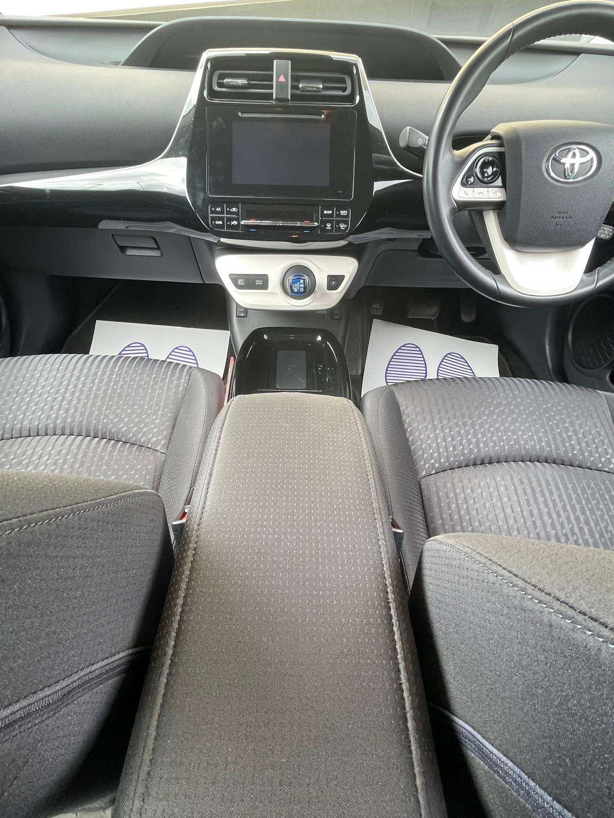 2017 TOYOTA PRIUS 2017 TOYOTA PRIUS