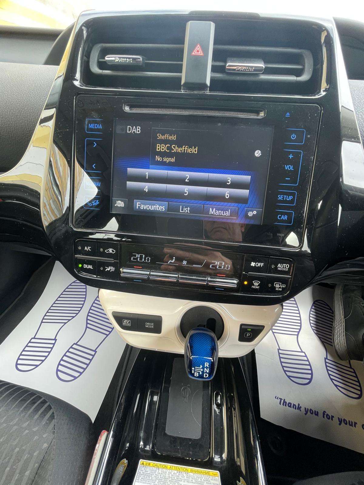 2017 TOYOTA PRIUS 2017 TOYOTA PRIUS