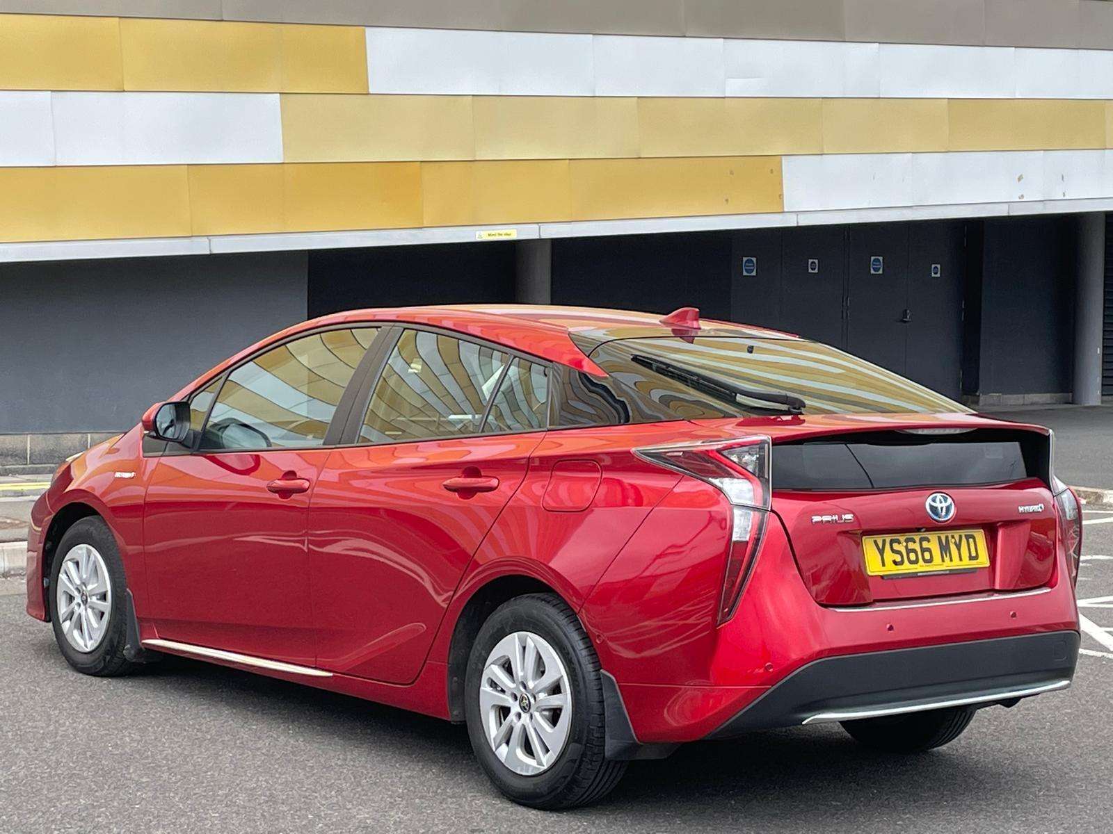 2017 TOYOTA PRIUS 2017 TOYOTA PRIUS
