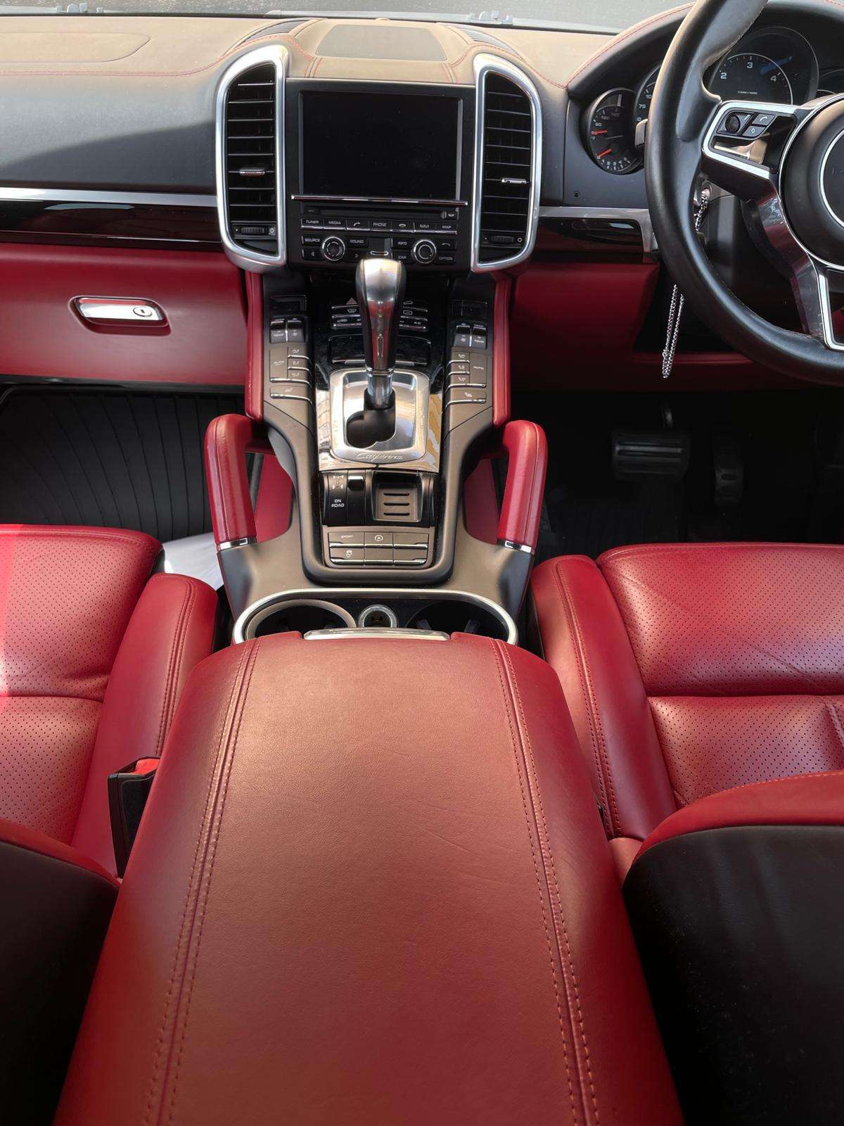2015 PORSCHE CAYENNE 2015 PORSCHE CAYENNE