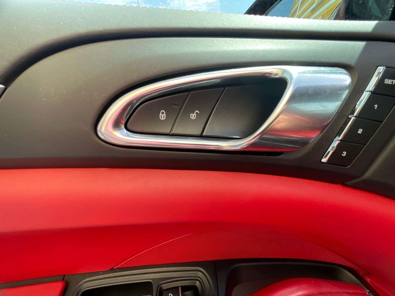 2015 PORSCHE CAYENNE 2015 PORSCHE CAYENNE