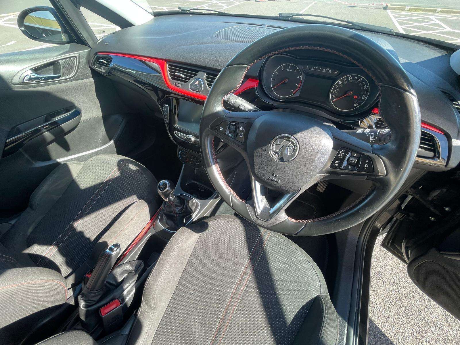 A 2016 VAUXHALL CORSA 1.0i Turbo ecoFLEX SRi Hatchback 5dr Petrol Manual Euro 6 (s/s) (90 ps) A 2016 VAUXHALL CORSA 1.0i Turbo ecoFLEX SRi Hatchback 5dr Petrol Manual Euro 6 (s/s) (90 ps)