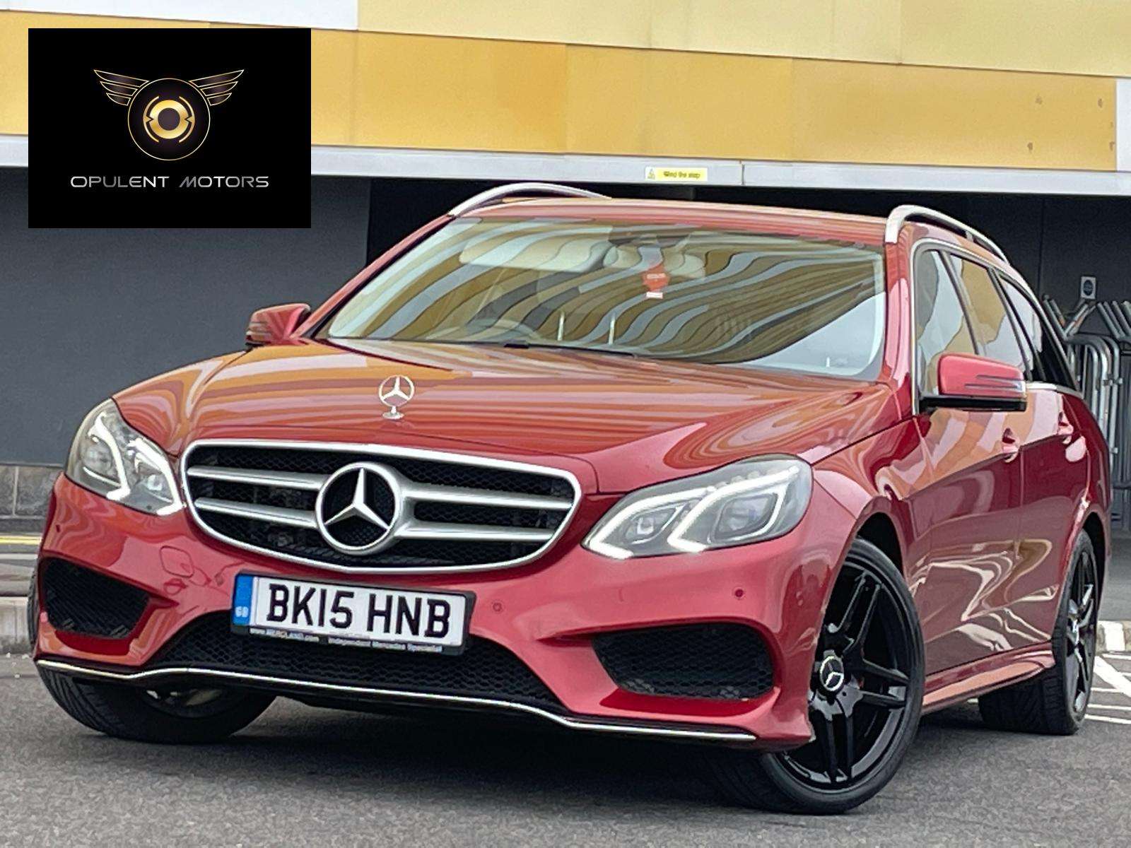 A 2015 MERCEDES-BENZ E CLASS 2.1 E220 BlueTEC AMG Line Estate 5dr Diesel G-Tronic+ Euro 6 (s/s) (177 ps) A 2015 MERCEDES-BENZ E CLASS 2.1 E220 BlueTEC AMG Line Estate 5dr Diesel G-Tronic+ Euro 6 (s/s) (177 ps)