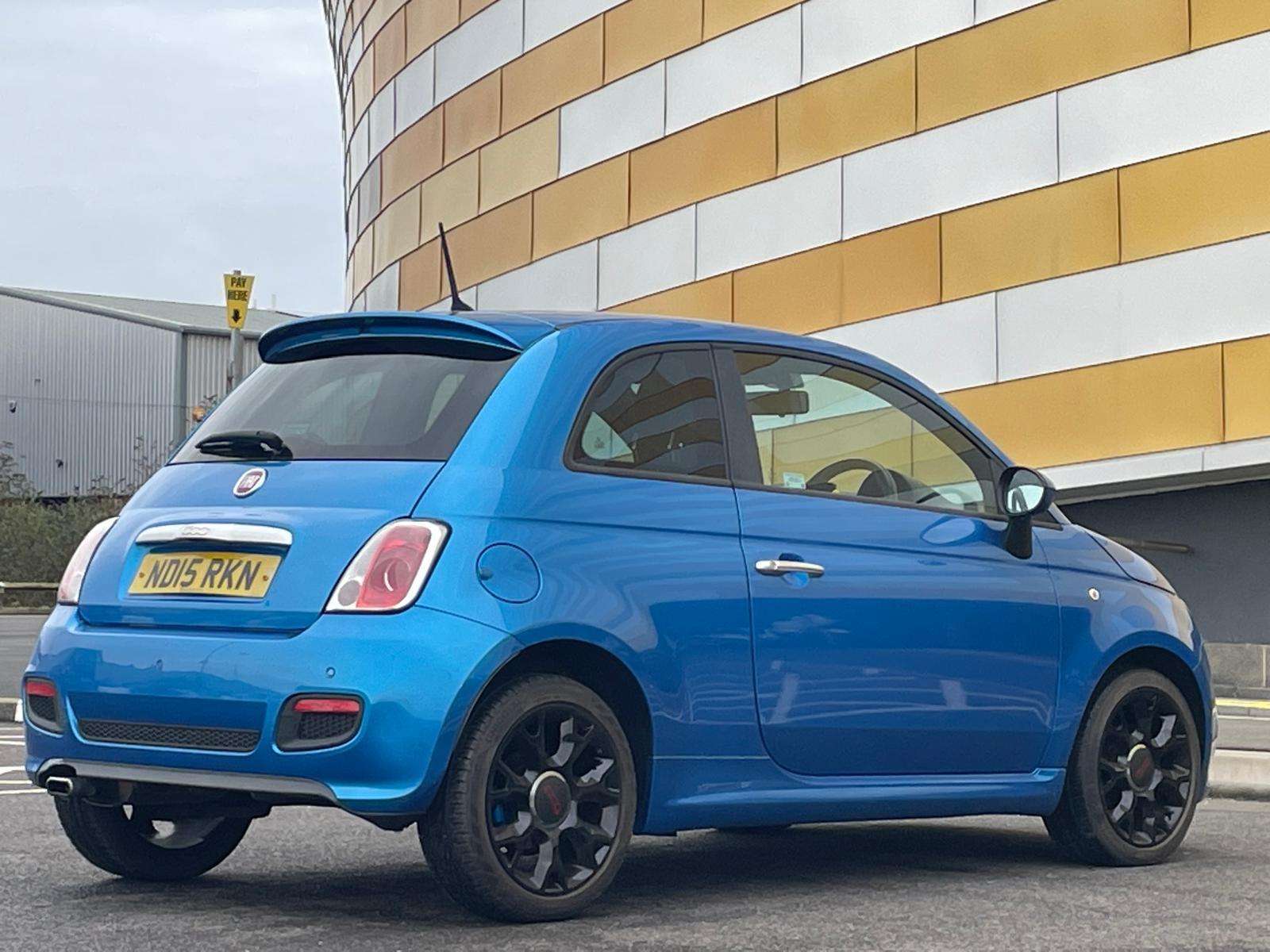 2015 FIAT 500 2015 FIAT 500