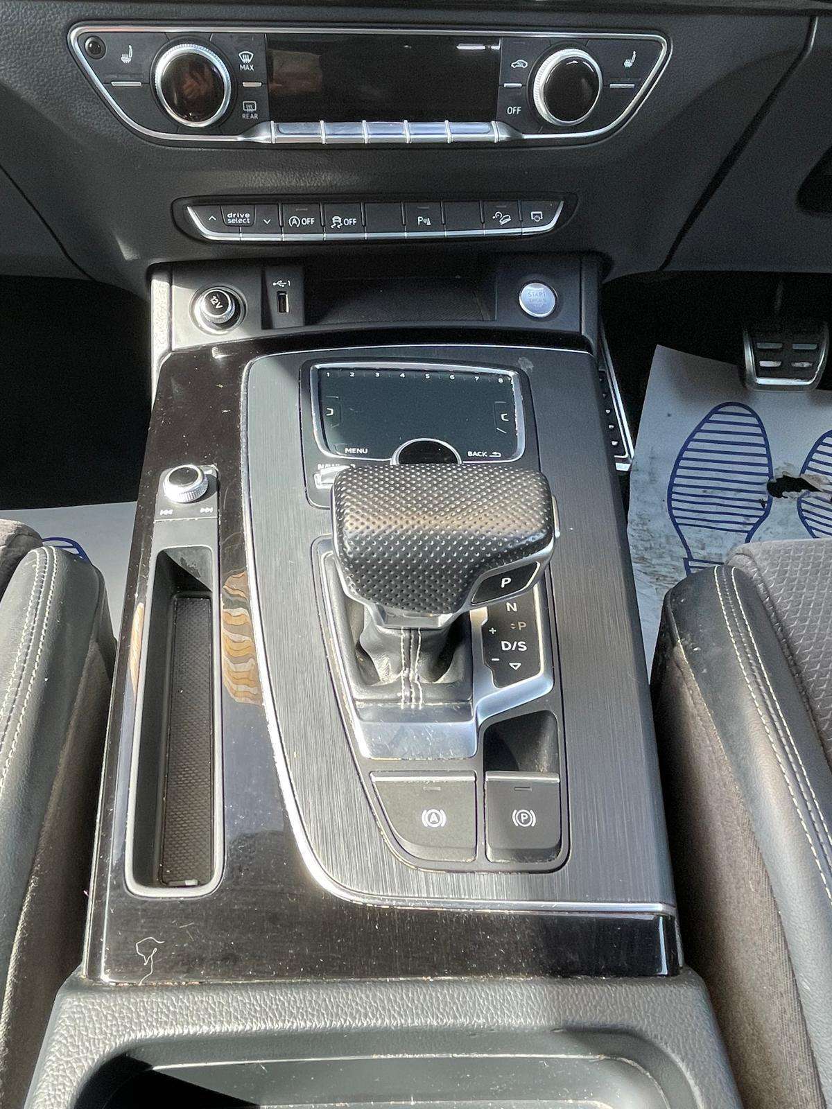 2018 AUDI Q5 2018 AUDI Q5