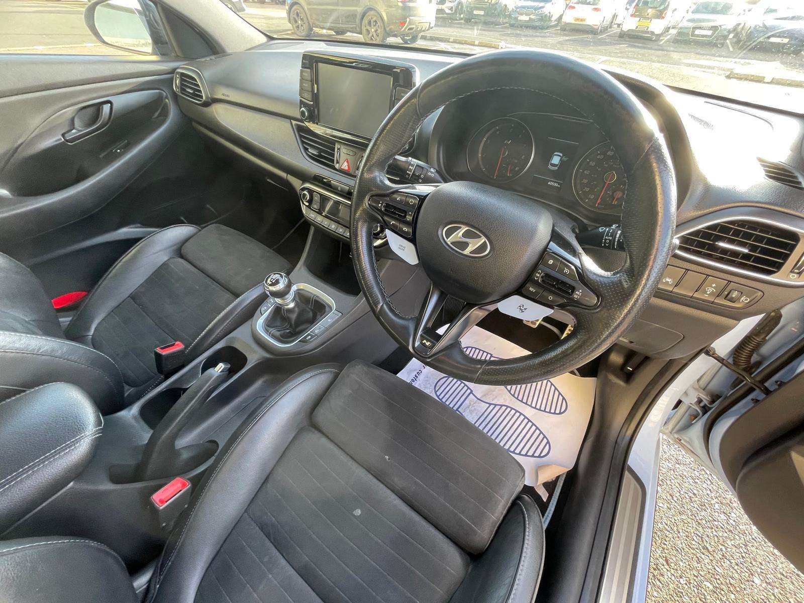 2019 HYUNDAI I30 2019 HYUNDAI I30