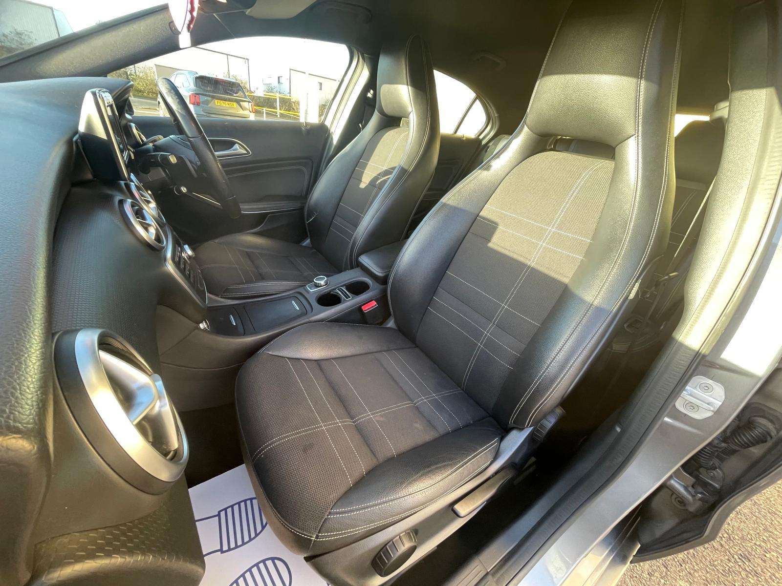 2015 MERCEDES-BENZ A CLASS 2015 MERCEDES-BENZ A CLASS