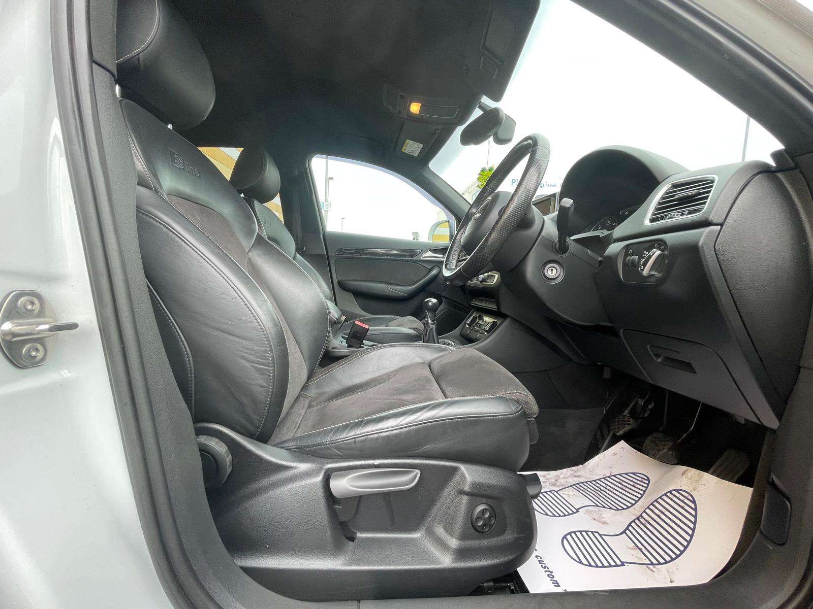 2015 AUDI Q3 2015 AUDI Q3