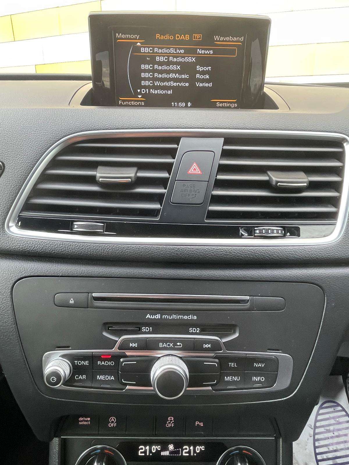 2015 AUDI Q3 2015 AUDI Q3